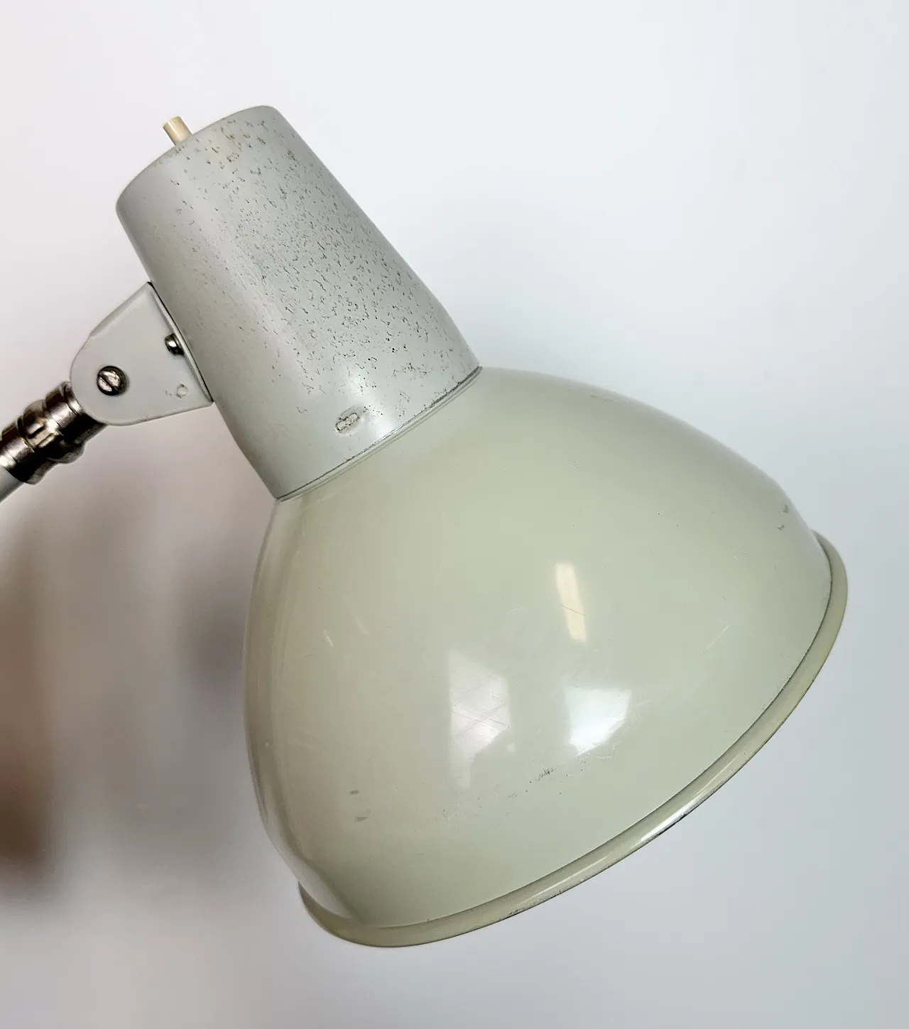 Lampada da parete industriale a forbice grigia di SIS, Germania, anni '60 16