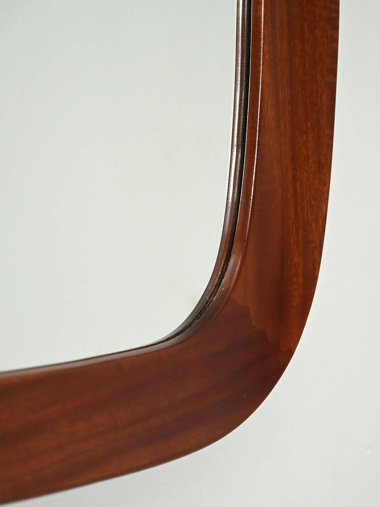 Specchio con cornice in mogano, anni '50 3