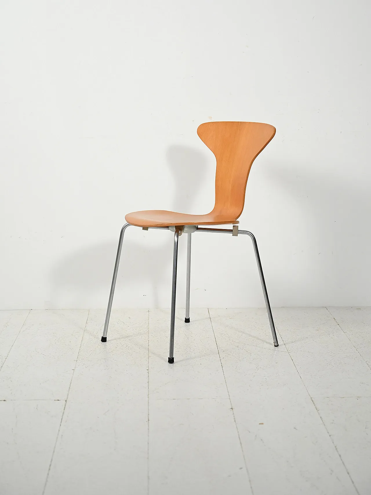 4 Mosquito chairs by Arne Jacobsen, anni '70 5