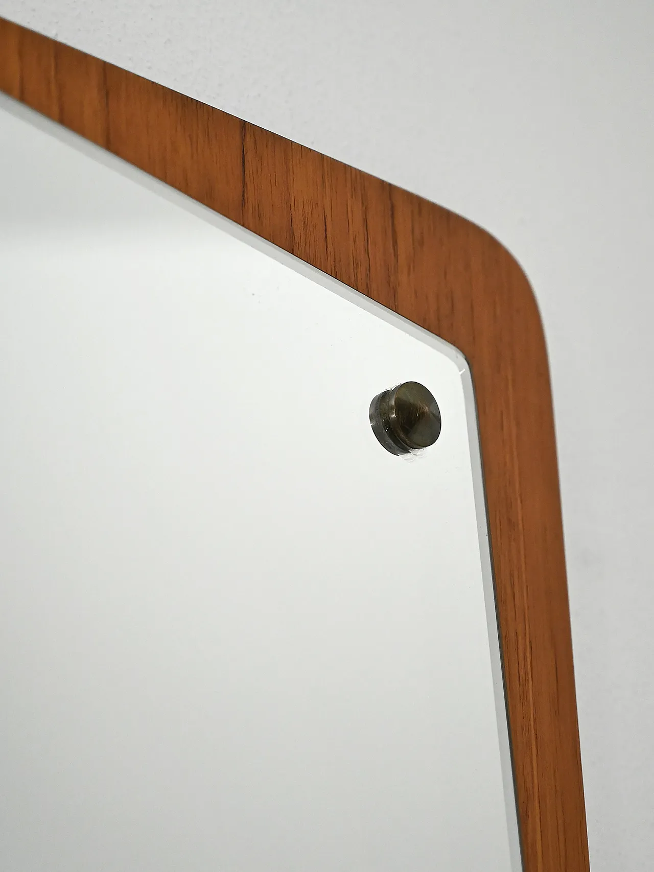 Specchio sagomato svedese in teak 4