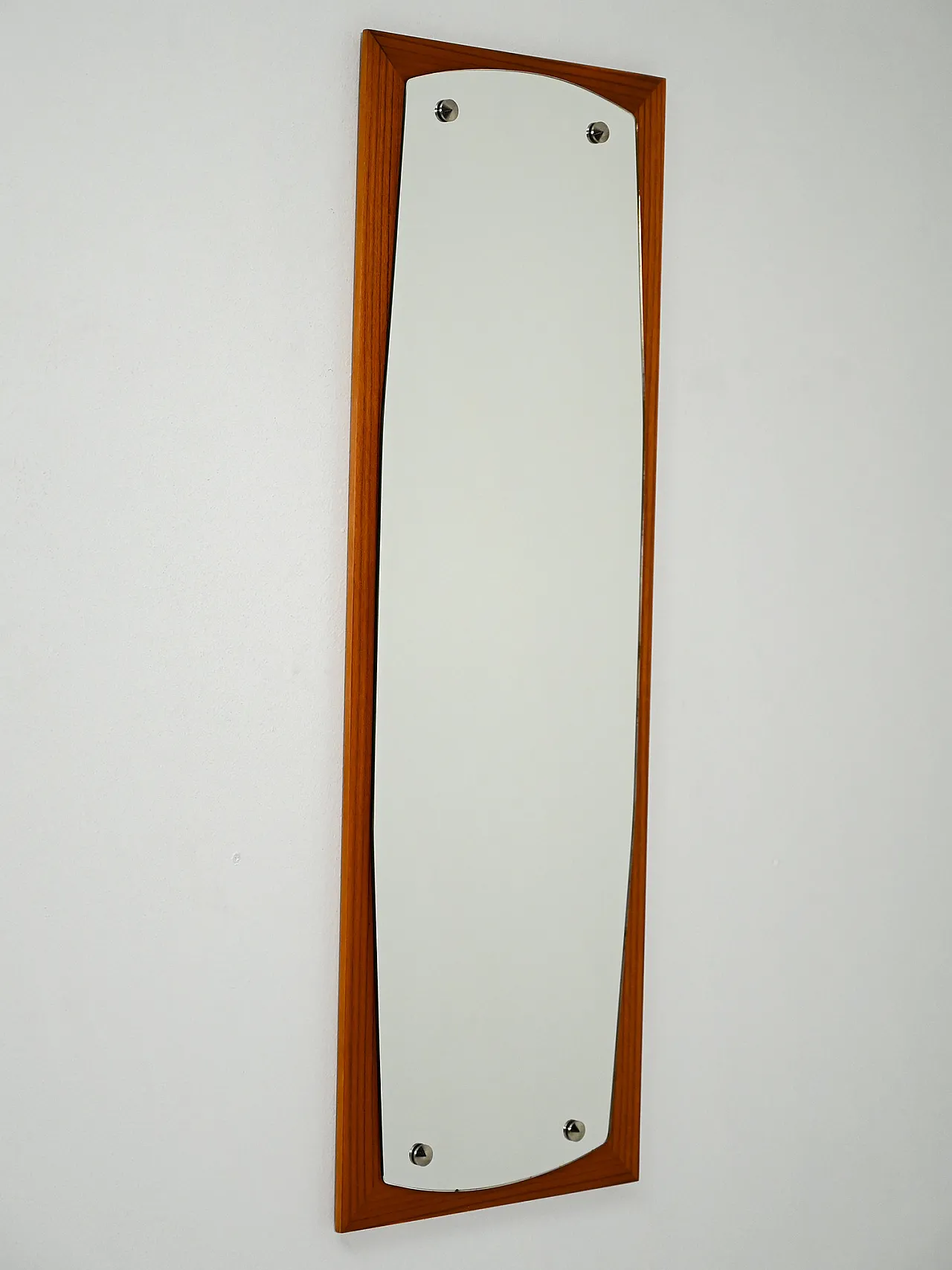 Specchio scandinavo da parete anni ’50 in mogano 1