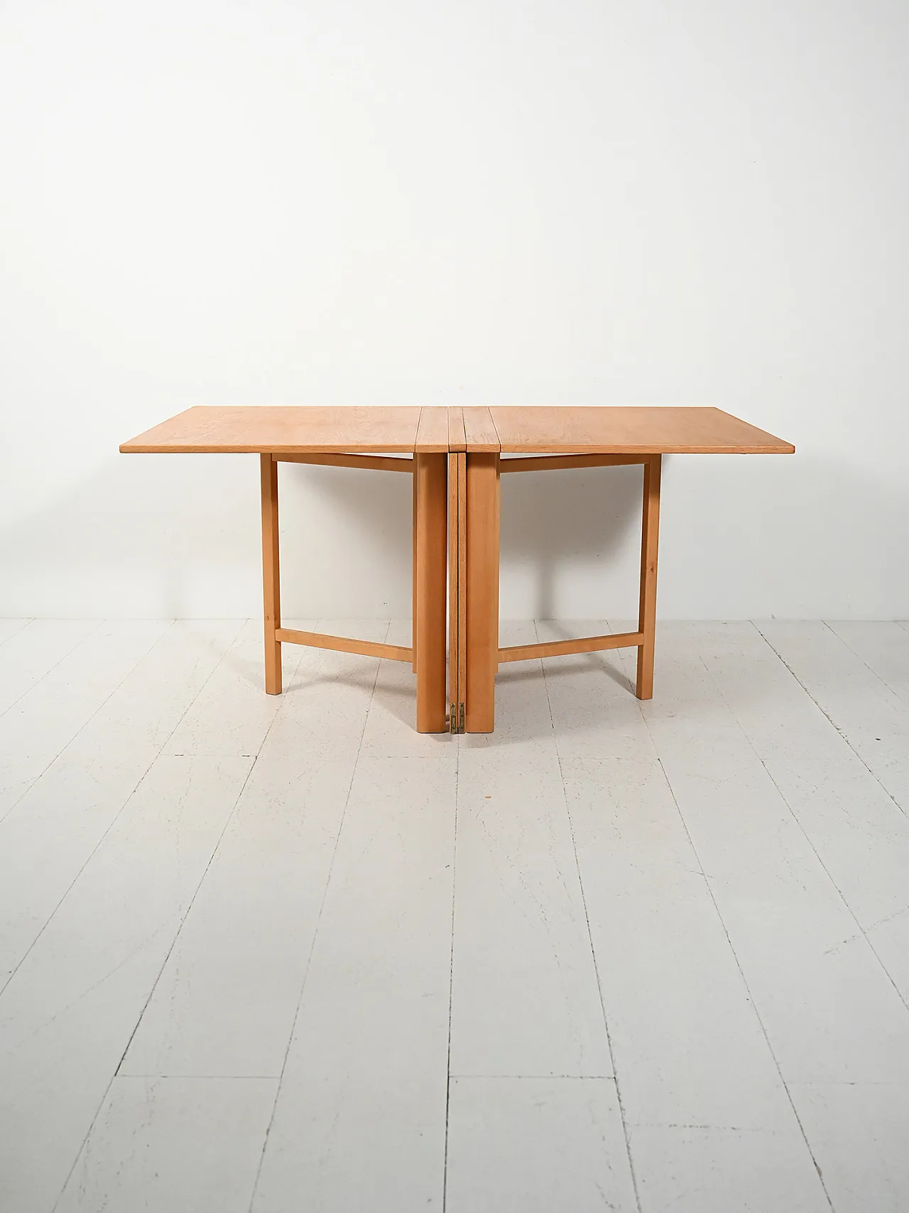 Folding table “Maria Flap” by Bruno Mathsson 2