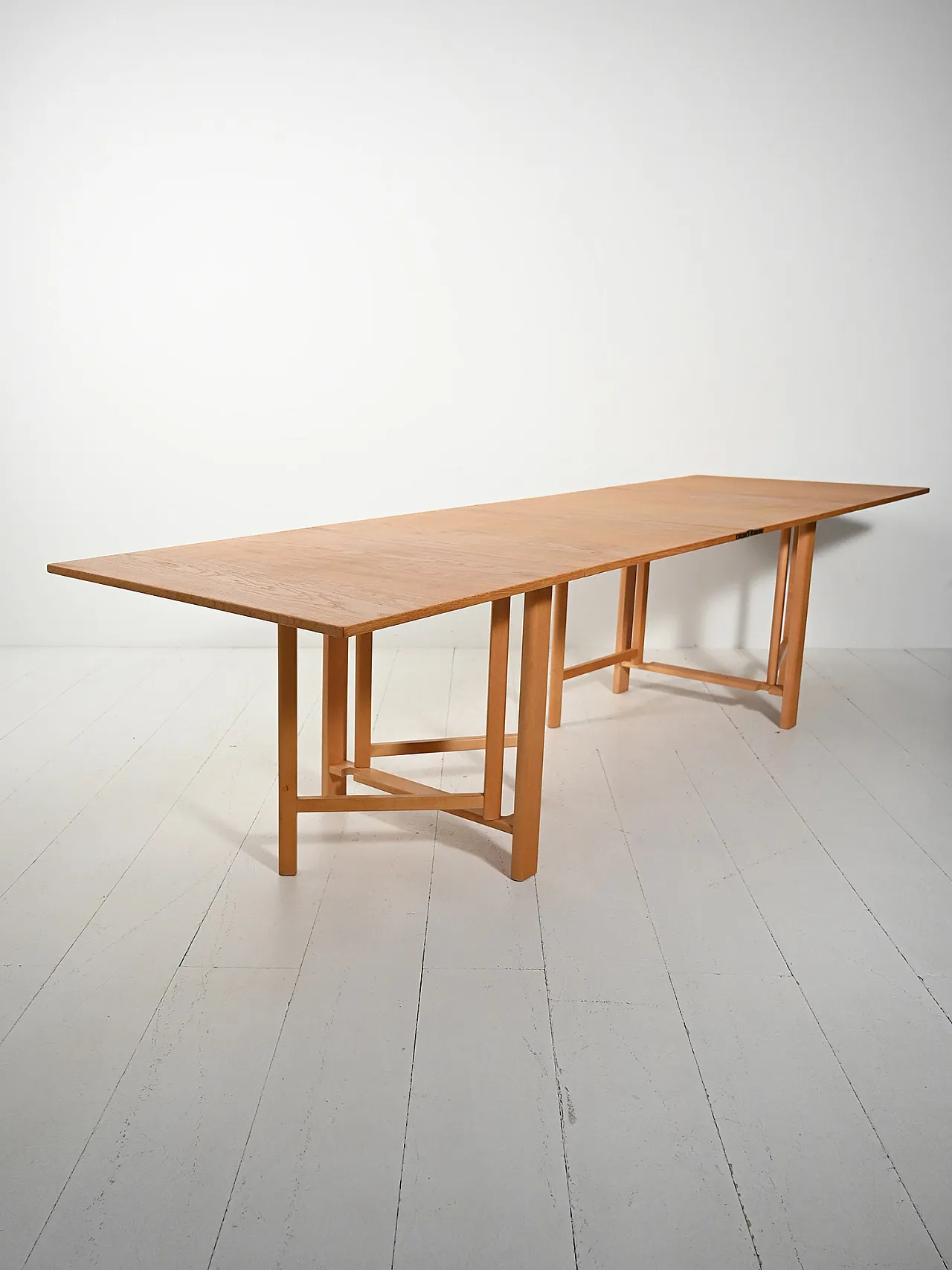 Folding table “Maria Flap” by Bruno Mathsson 4