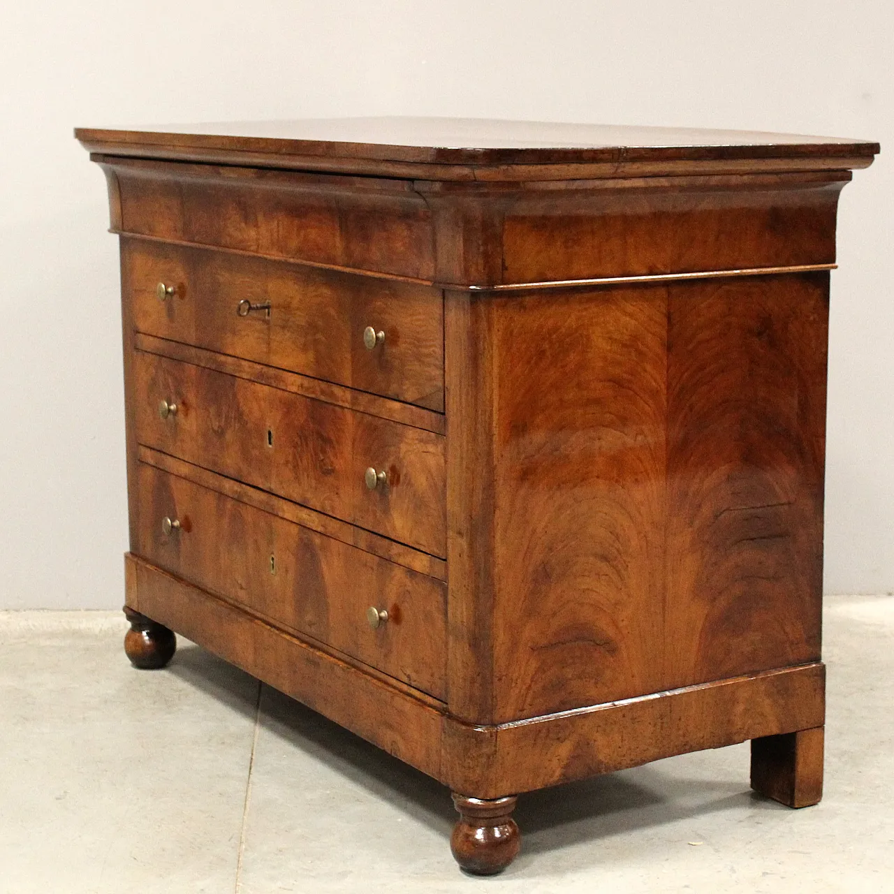 Louis Philippe chest of drawers Italian walnut,  19th century 3