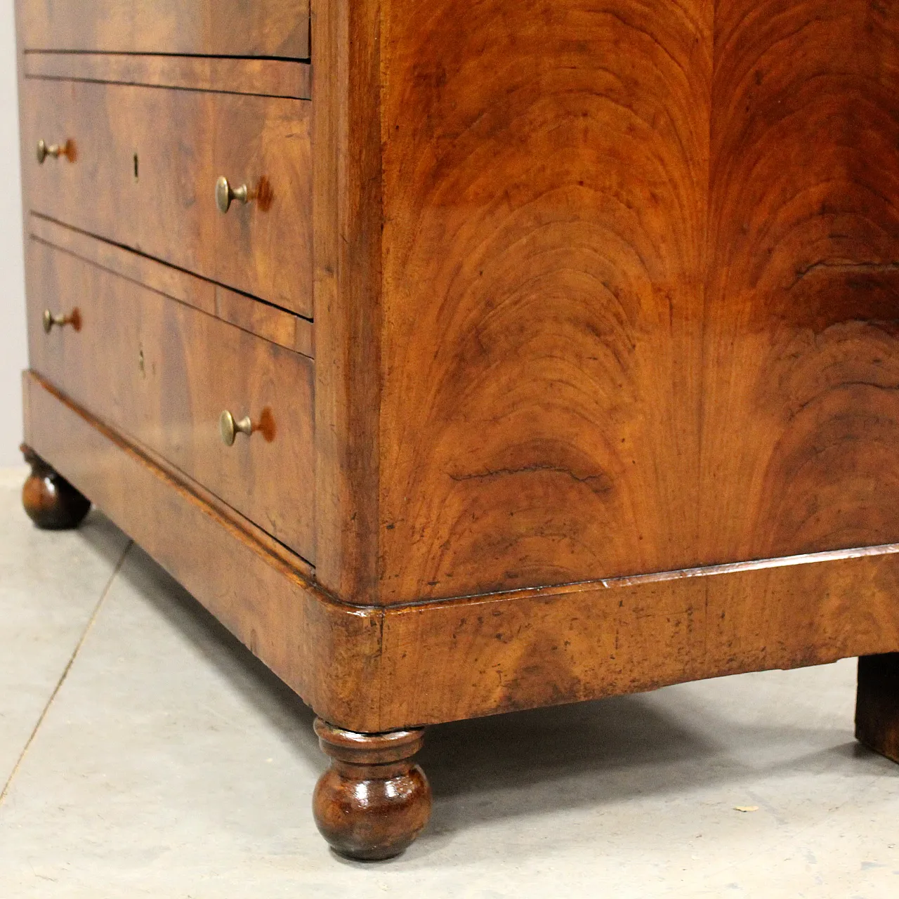 Louis Philippe chest of drawers Italian walnut,  19th century 10