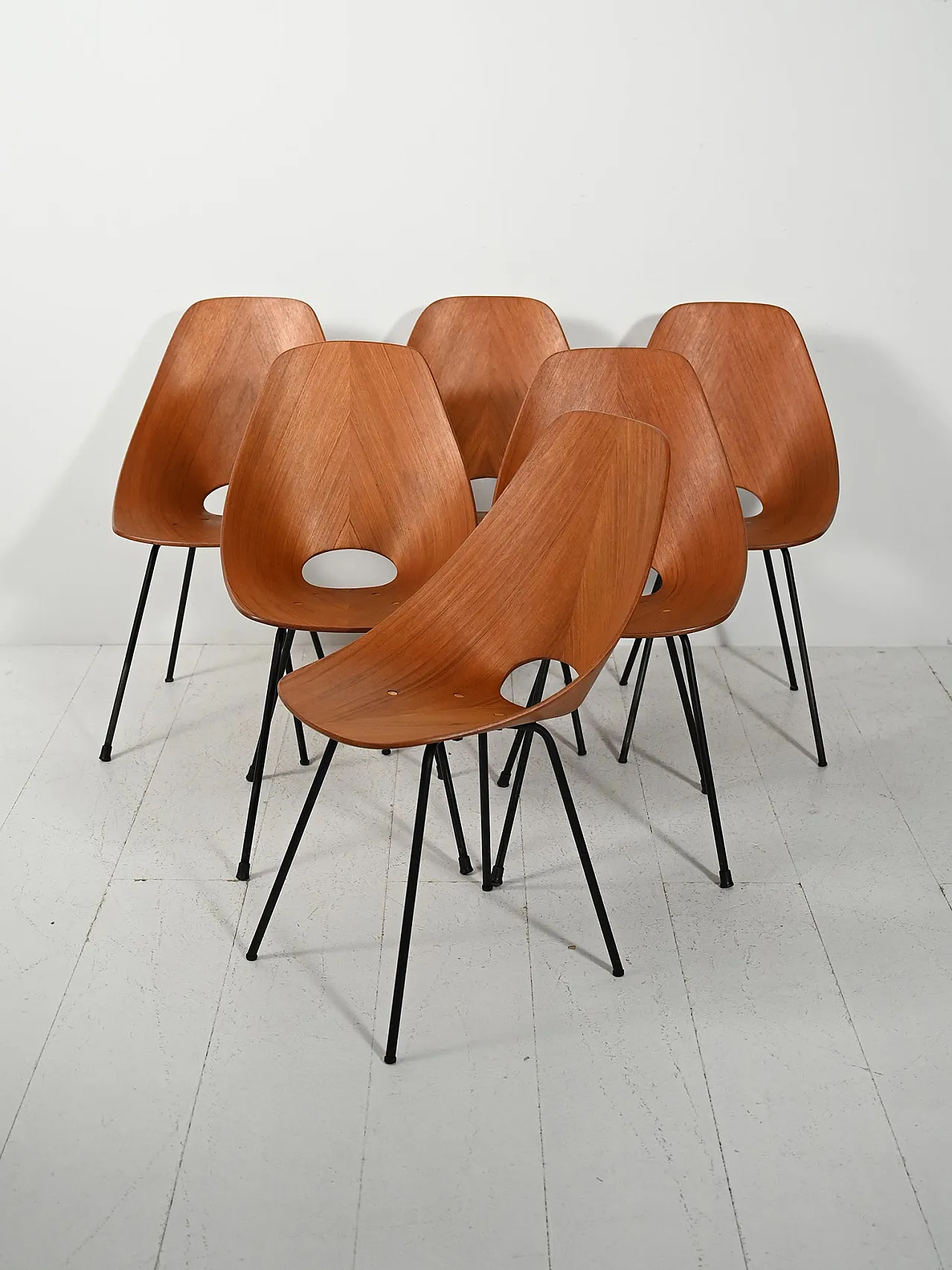 6 Medea chairs by Vittorio Nobili in mahogany, 50s 3