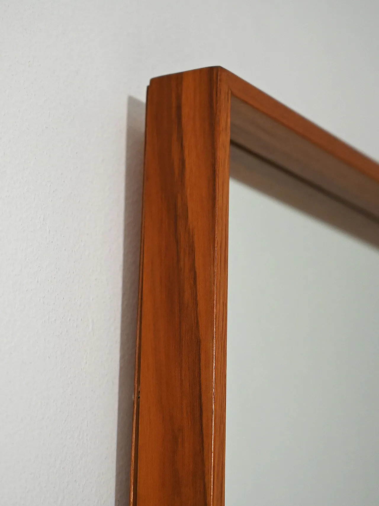 Specchio svedese in teak, anni '60 5