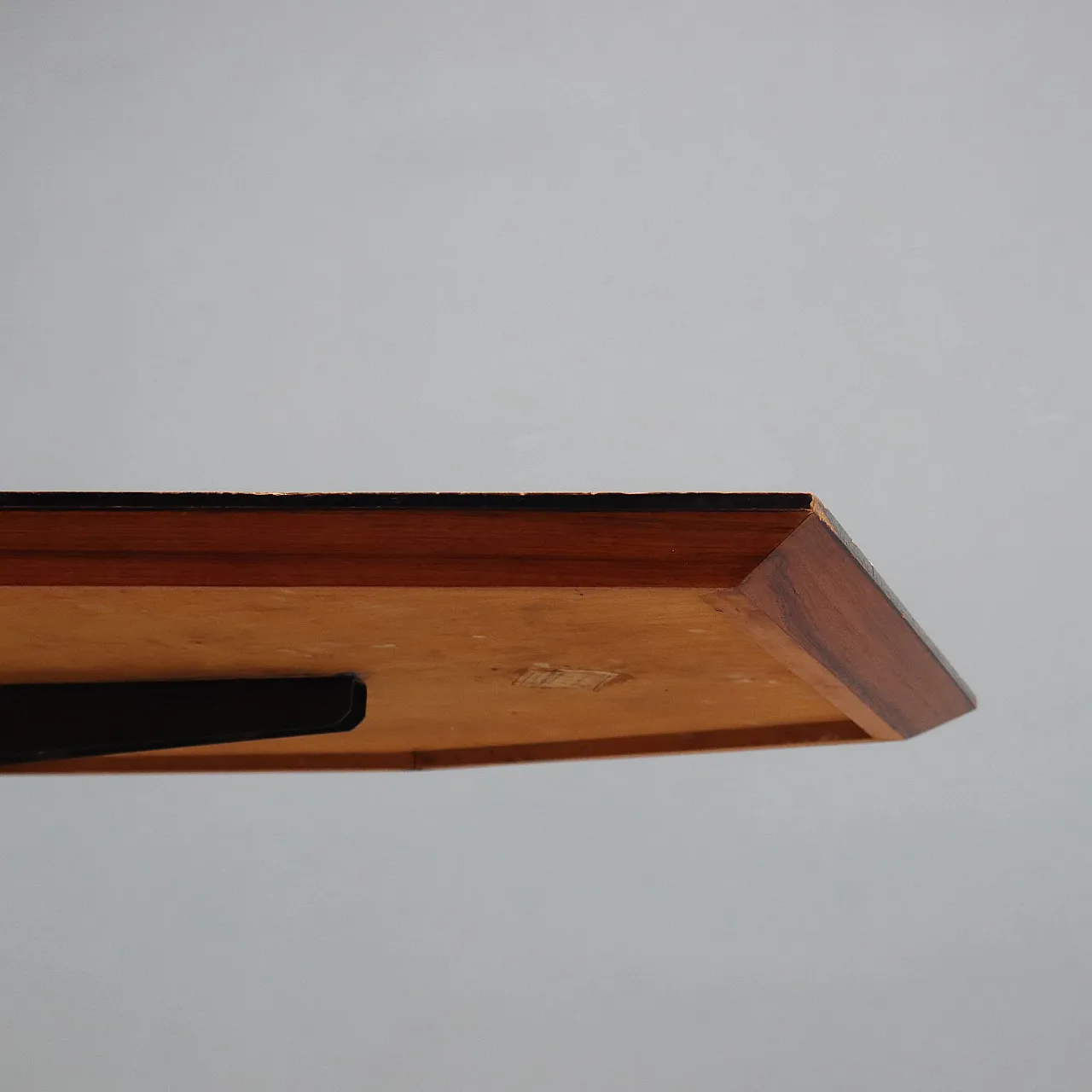 Tavolo in legno con base in metallo, anni '60 5