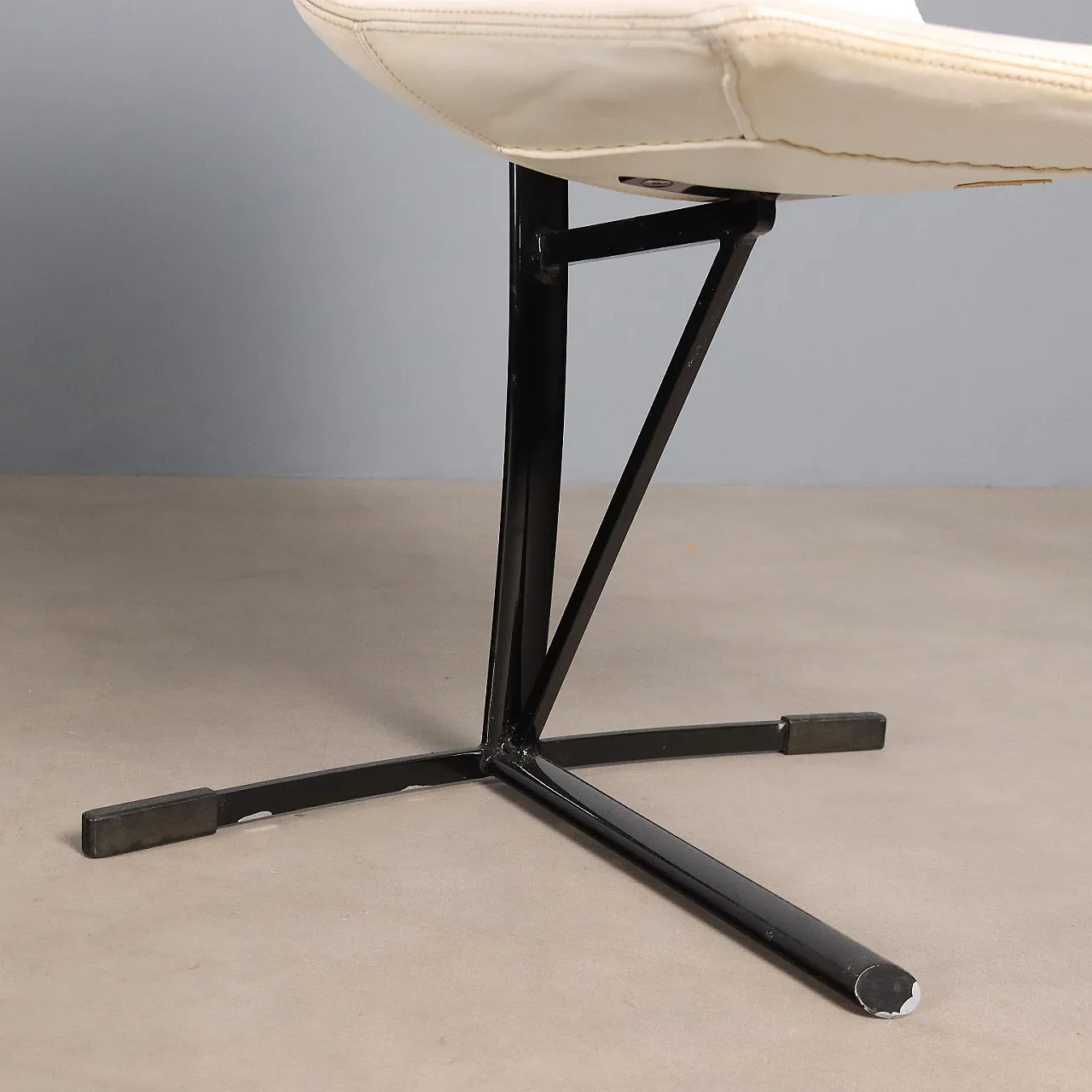 5 Sedie Saporiti, anni '60 10