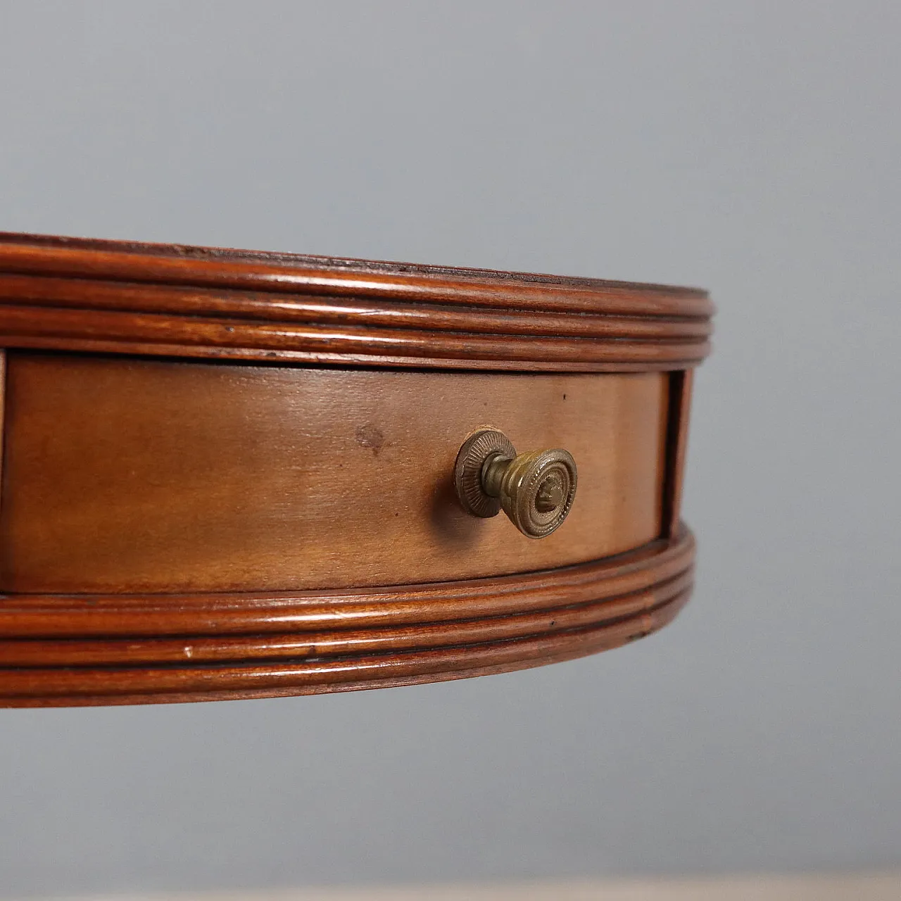 Tavolino in mogano, pelle, lamiera e ottone, '900 5