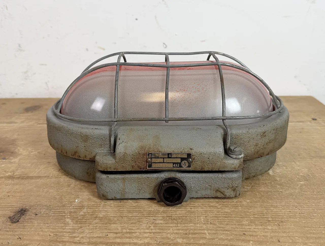 Grey Industrial Cast Iron Wall Light from Elektrosvit, 1960s 2