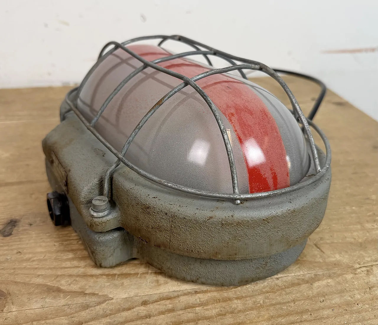 Grey Industrial Cast Iron Wall Light from Elektrosvit, 1960s 4