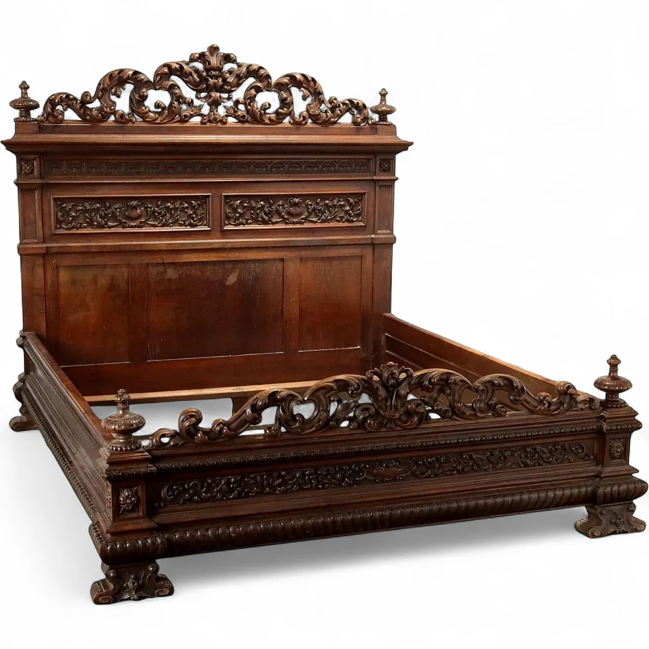 Neo-Renaissance bed, 20th century 11