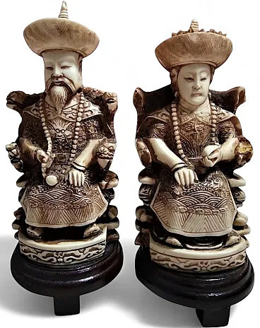 Emperor and empress chinese sculptures in buffalo bone Qing dynasty