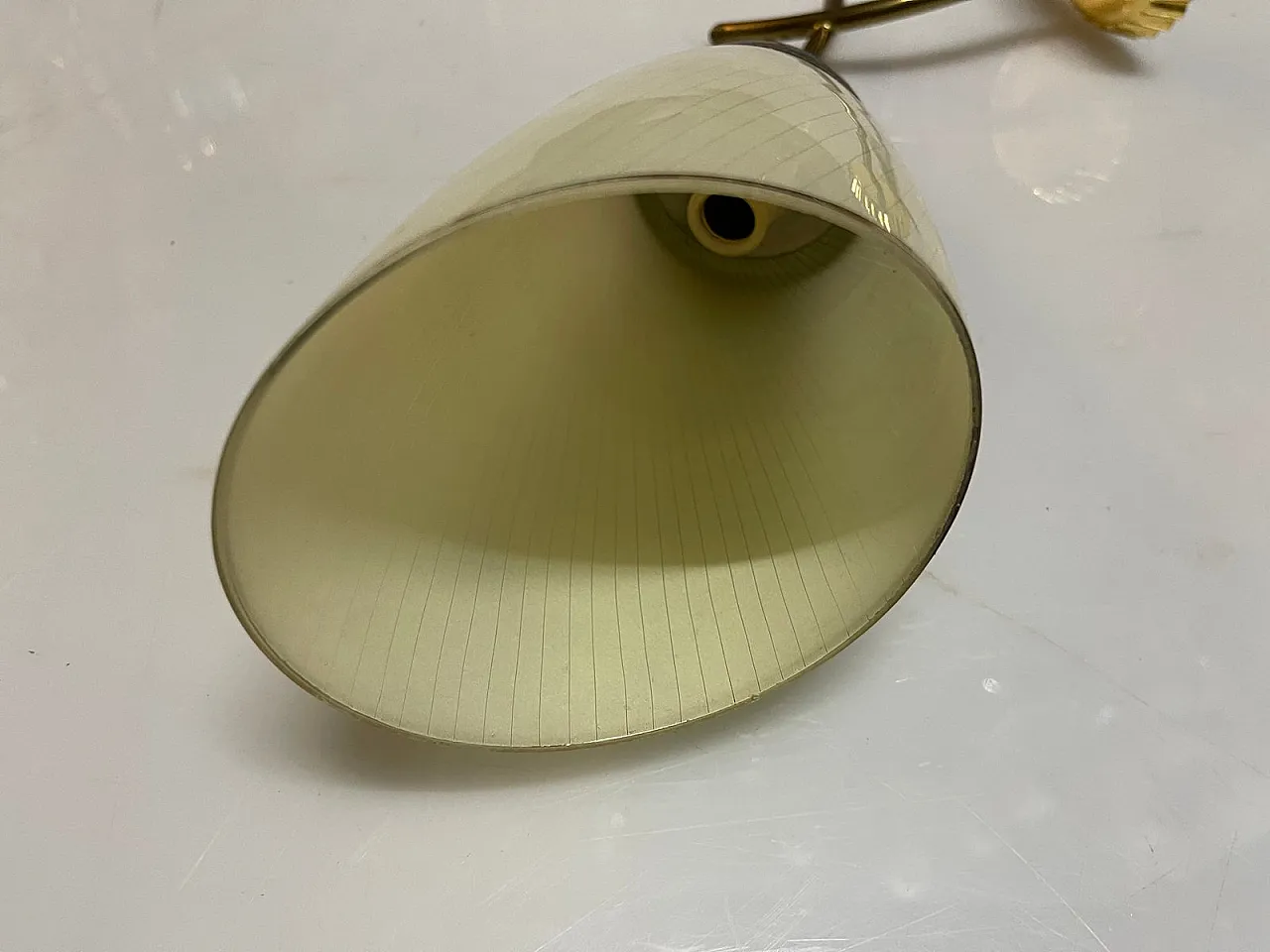Pair of Stilnovo Style Italian Glass and Brass Wall Sconce, 1960s 9