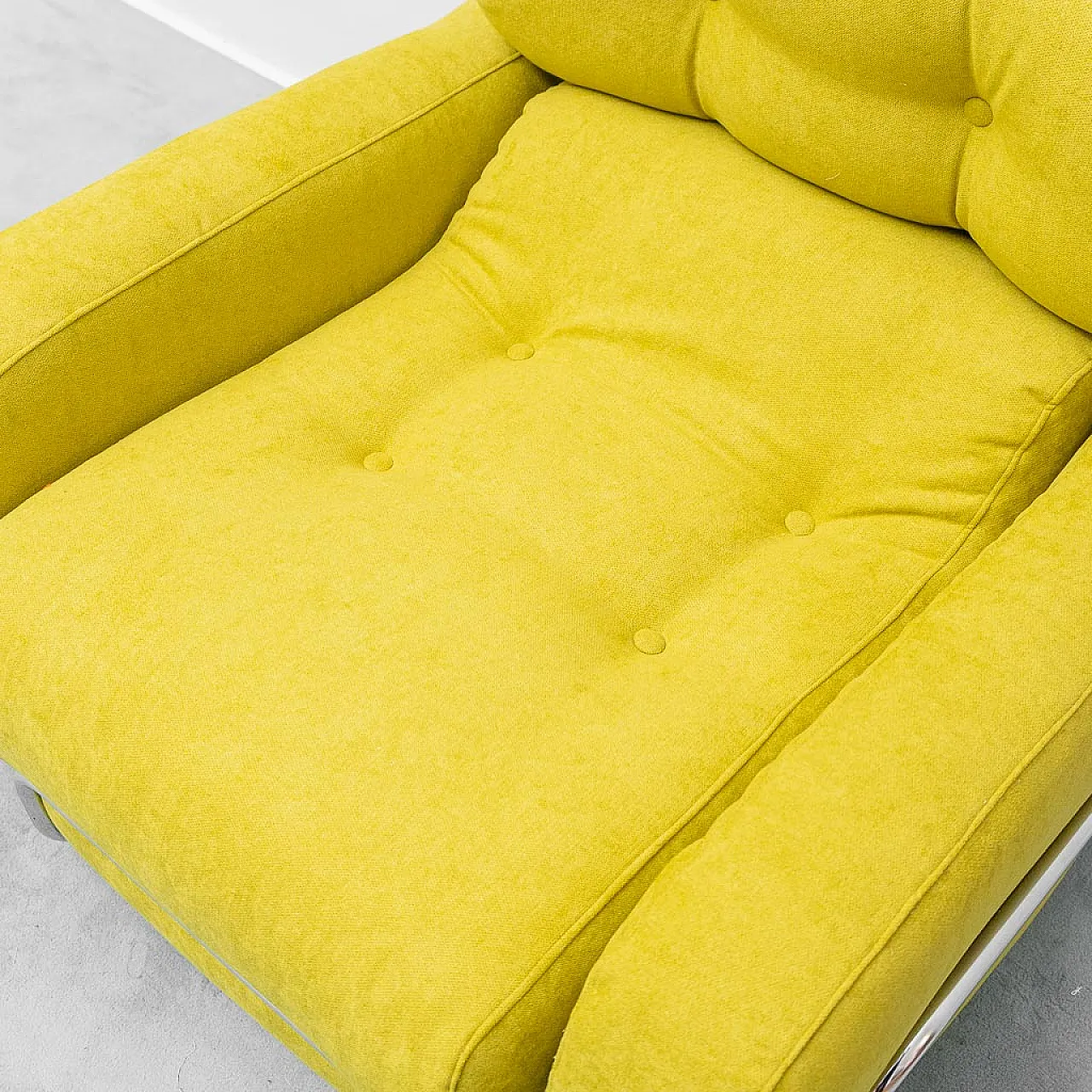 Armchair in green fabric and tubular metal, 1970s 4