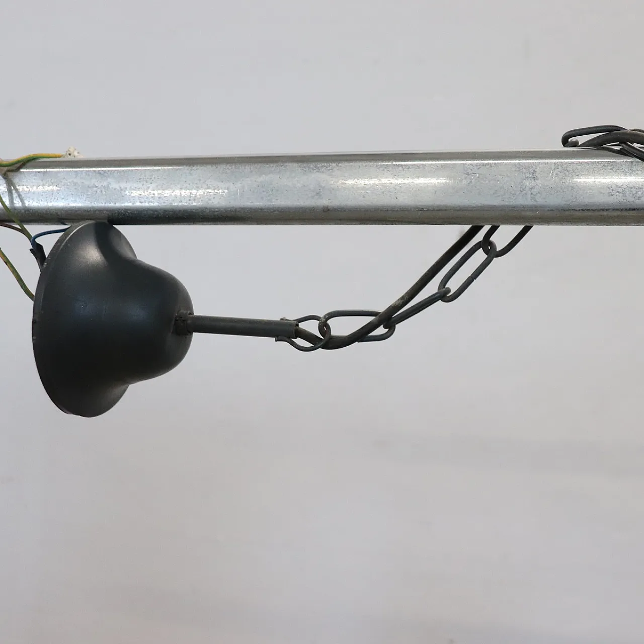 Spectacular large iron chandelier, 12 lights, circa 1980 7