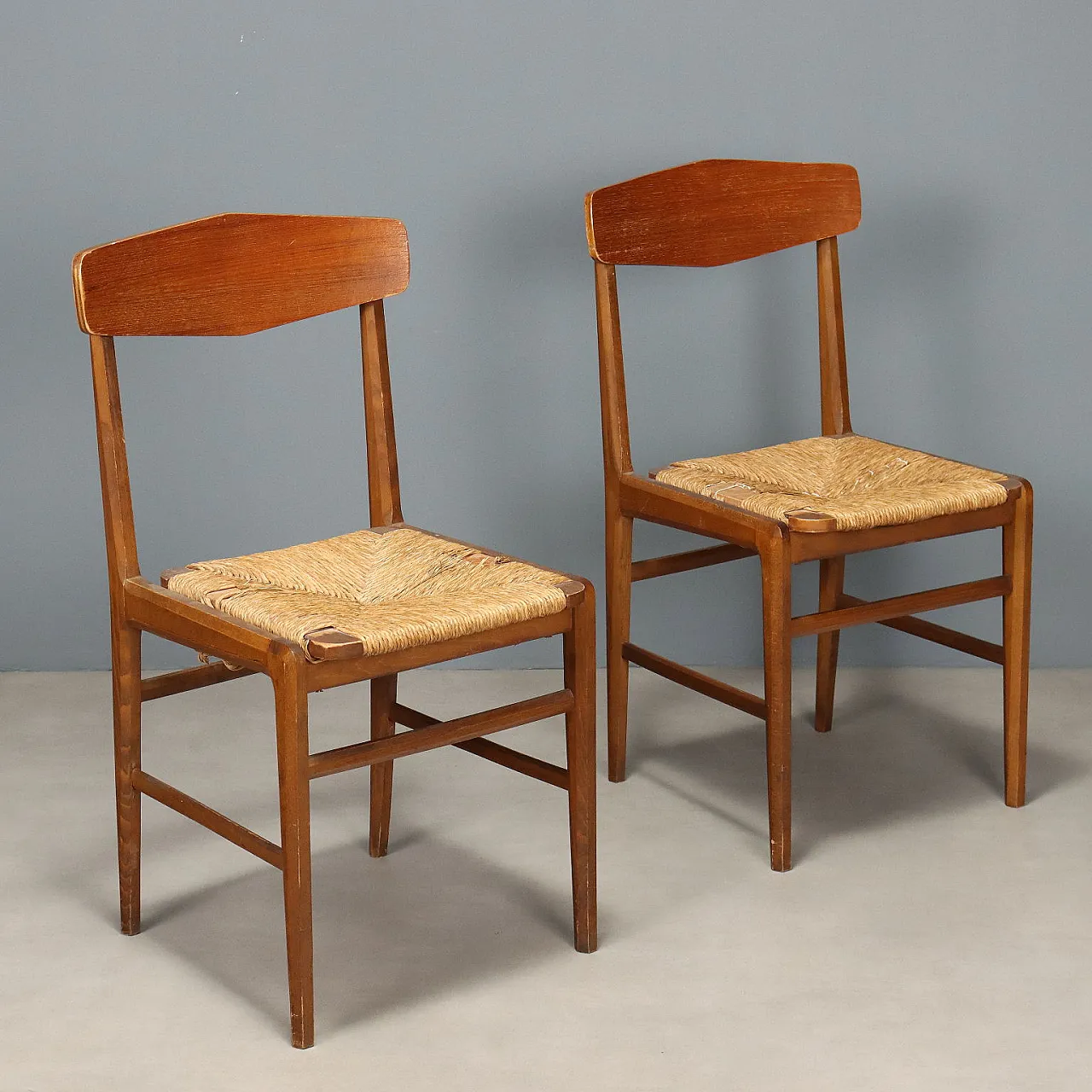 Pair of chairs in wood, 1950s 1
