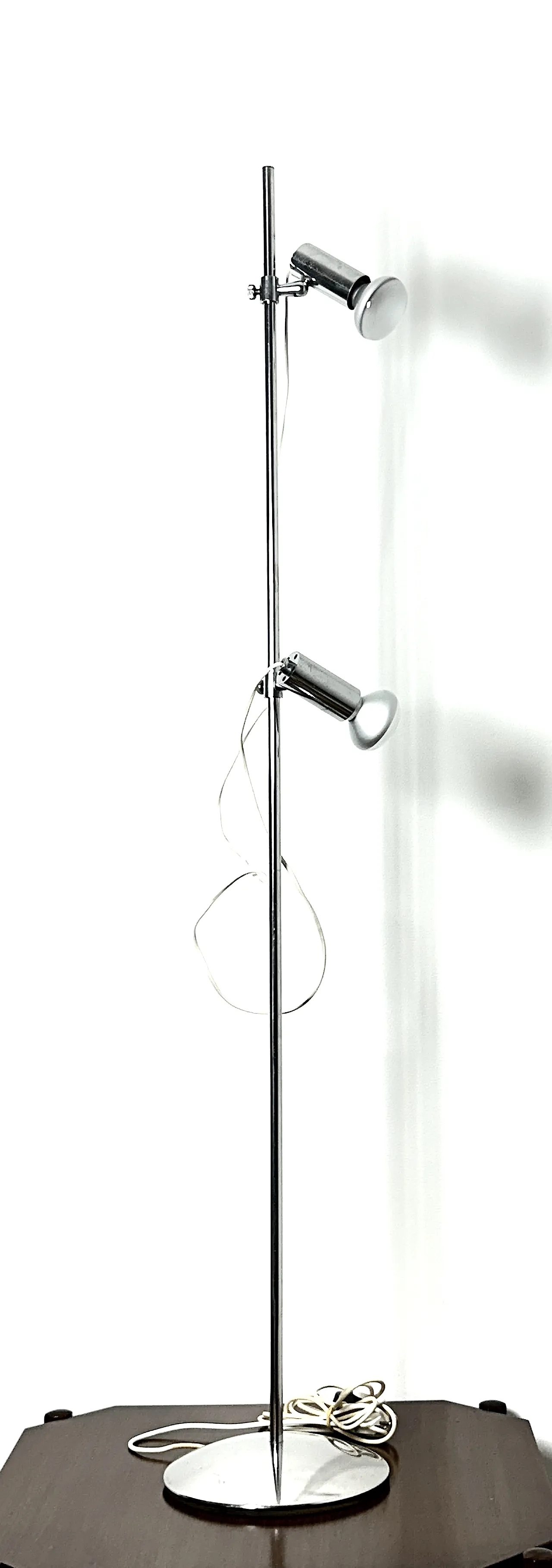 Piantana a due luci di Reggiani, anni '70 9