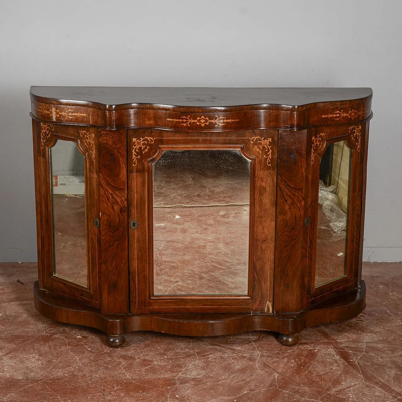 Credenza in legno con specchi, '900 1