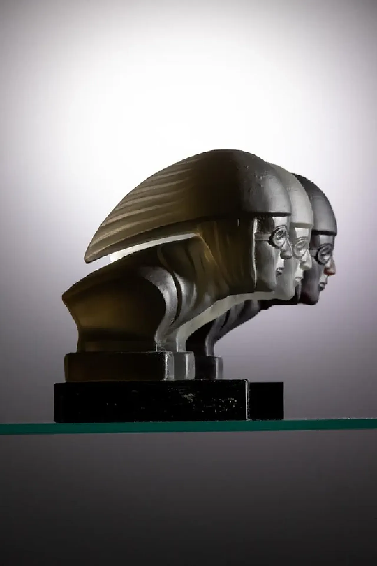 3 Glass sculptures by Heinrich Hoffmann, 1930s 1