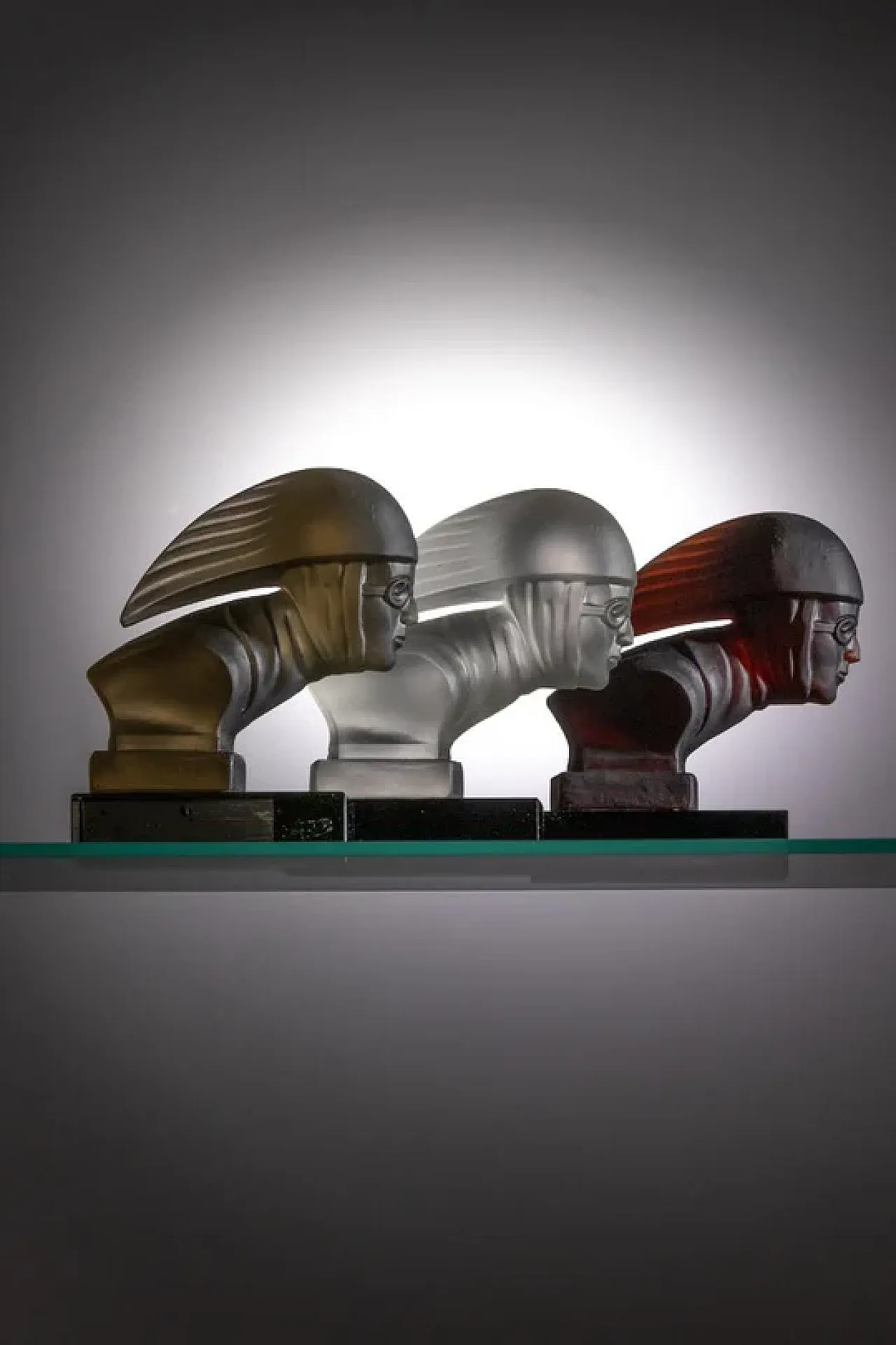 3 Glass sculptures by Heinrich Hoffmann, 1930s 5