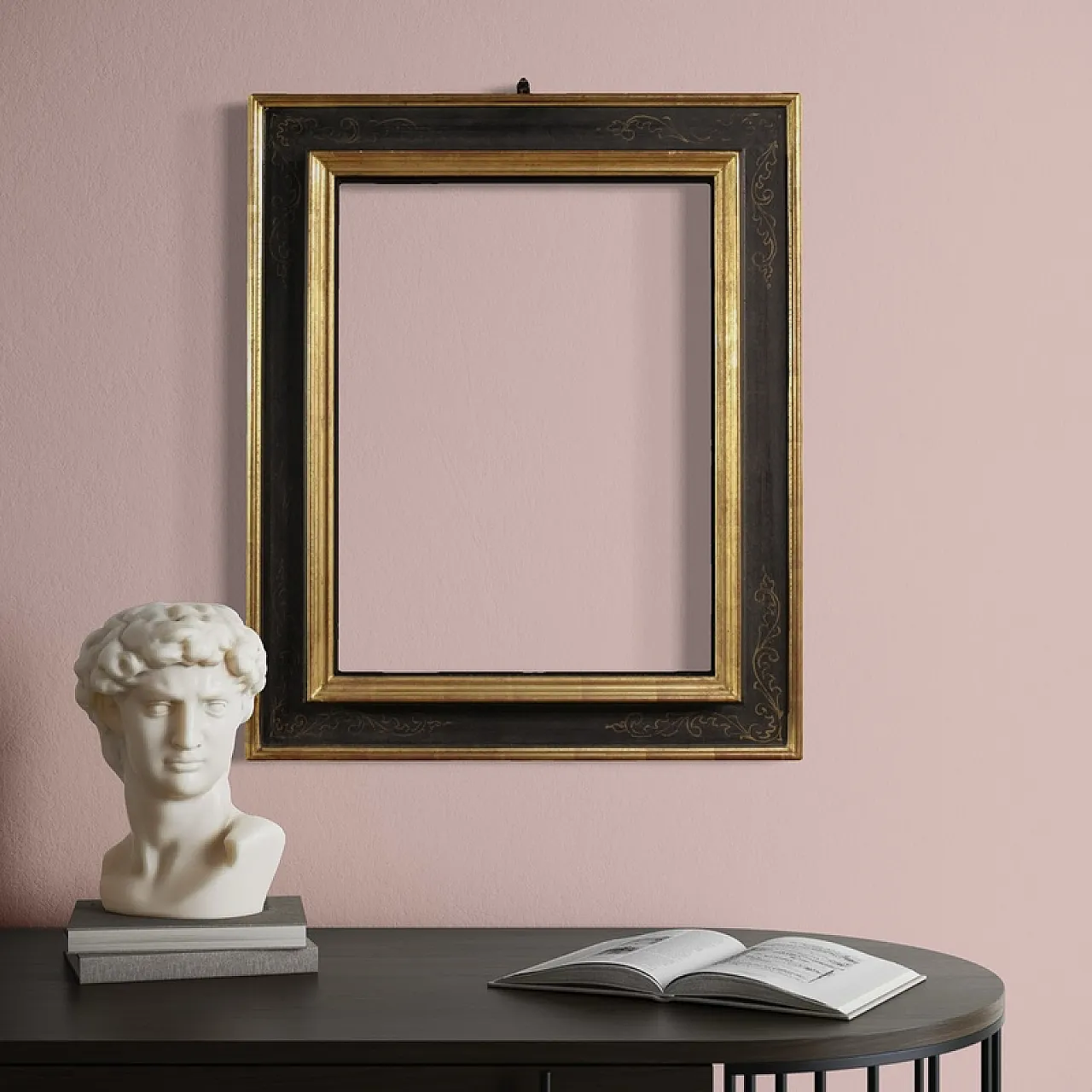 Tuscan lacquered, gilded and painted frame, 20th century 6