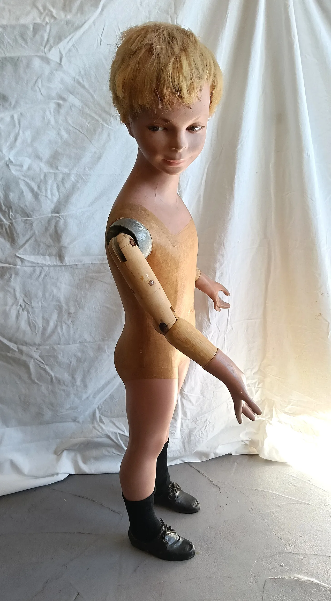 Manichino di bambino, anni '50 1