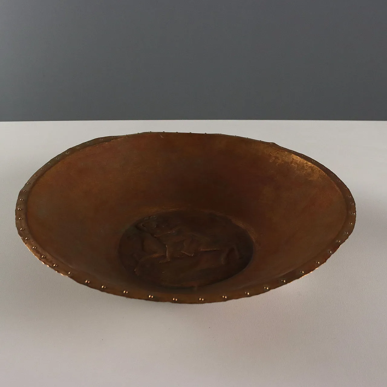 Piatto centrotavola di Attilio Nani, '900 1