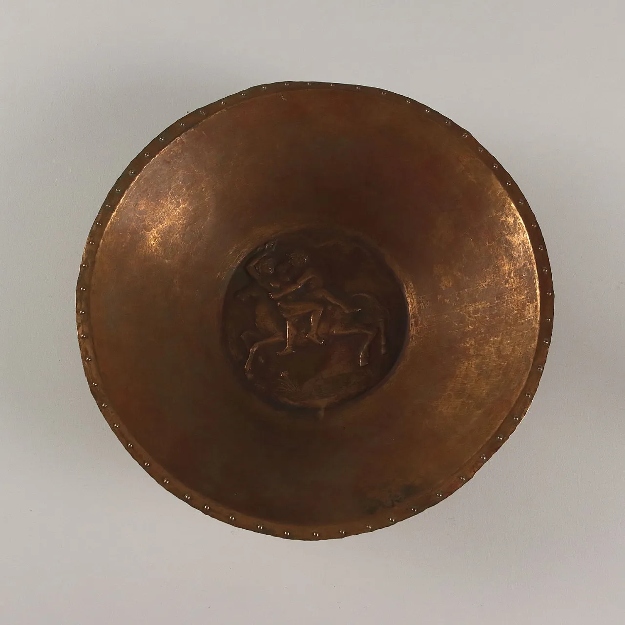 Piatto centrotavola di Attilio Nani, '900 3