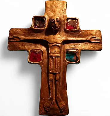 Continental bronze devotional crucifix sculpture, 18th century