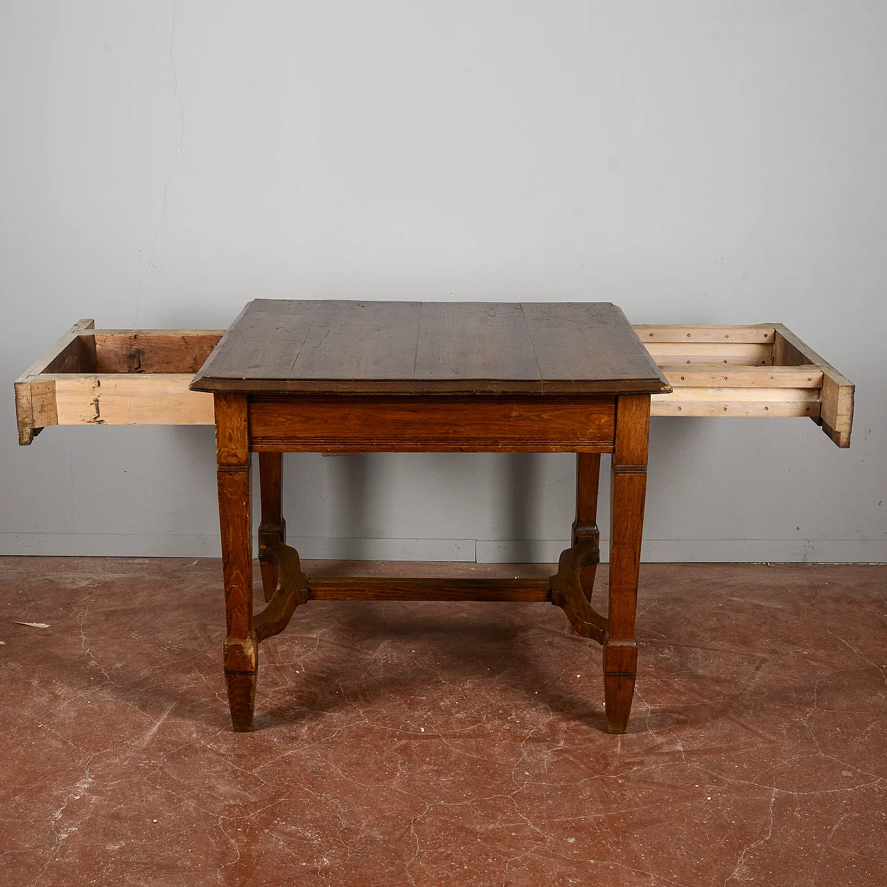 Tavolo liberty in legno massello con allunghi, primo '900 6