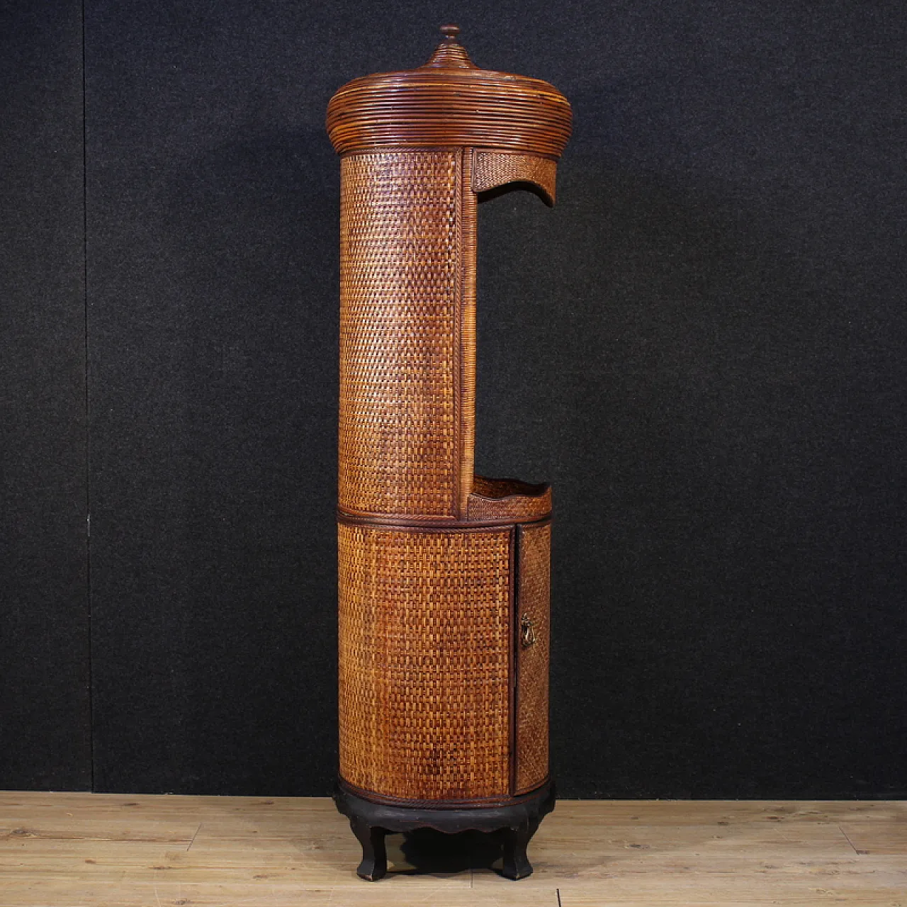 Oriental furniture, 20th century 5