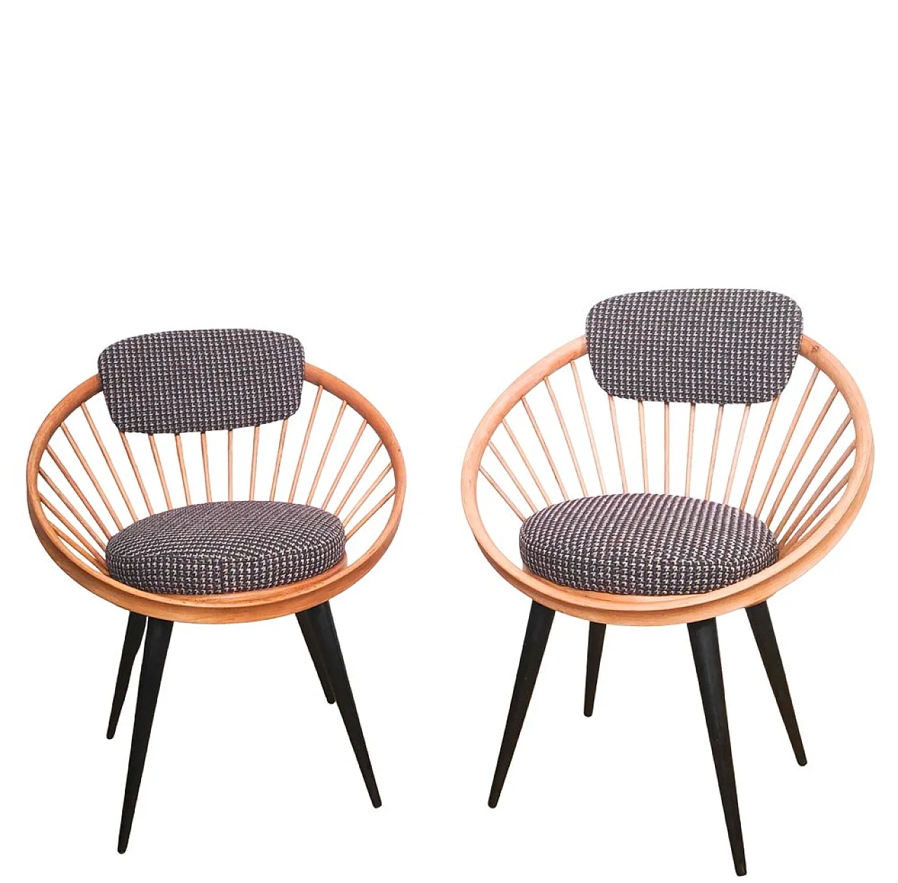 Pair of chairs by Yngve Ekström for Swedese, mid-20th century 1