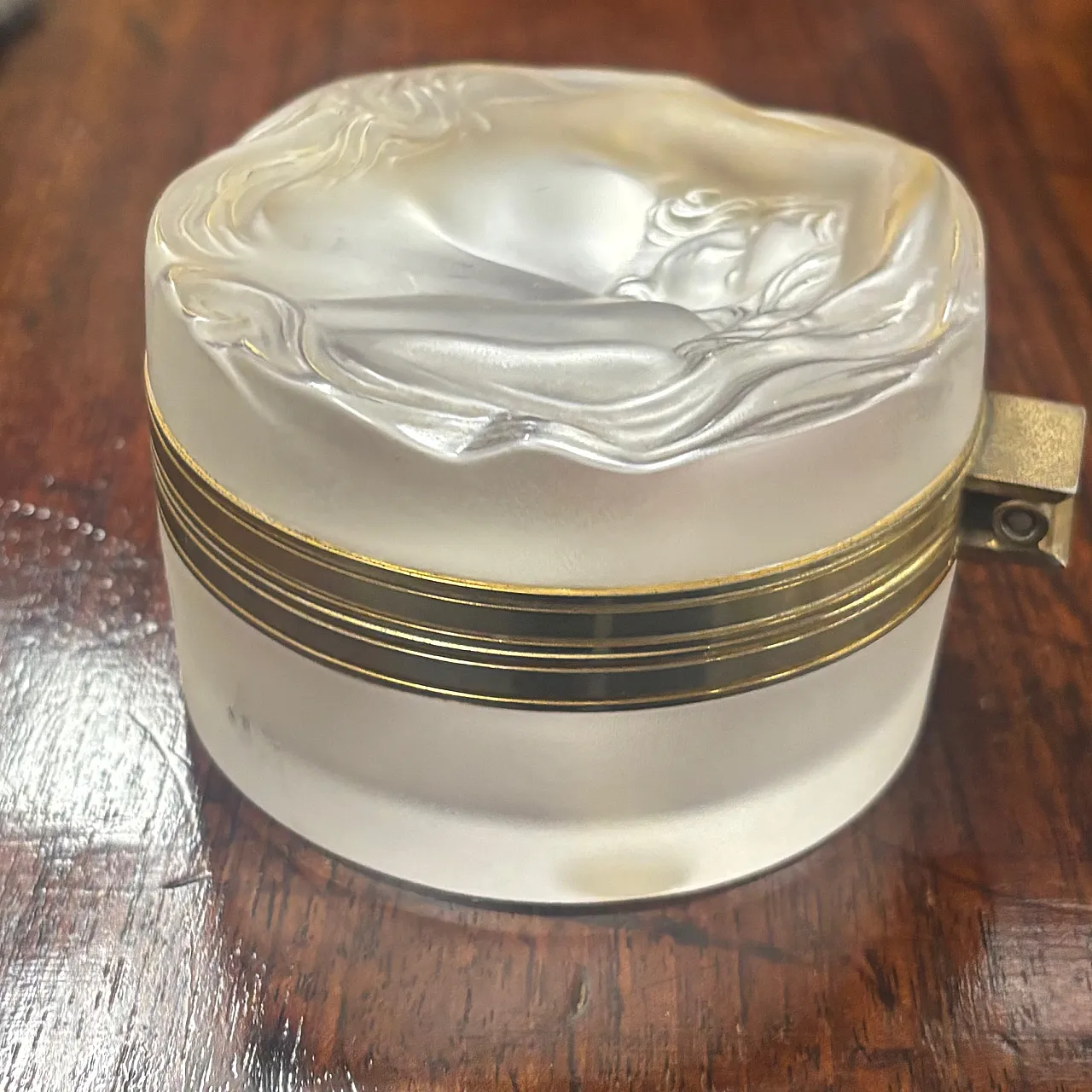 Porta cipria gioie Daphne in cristallo di Lalique France, anni '20 6