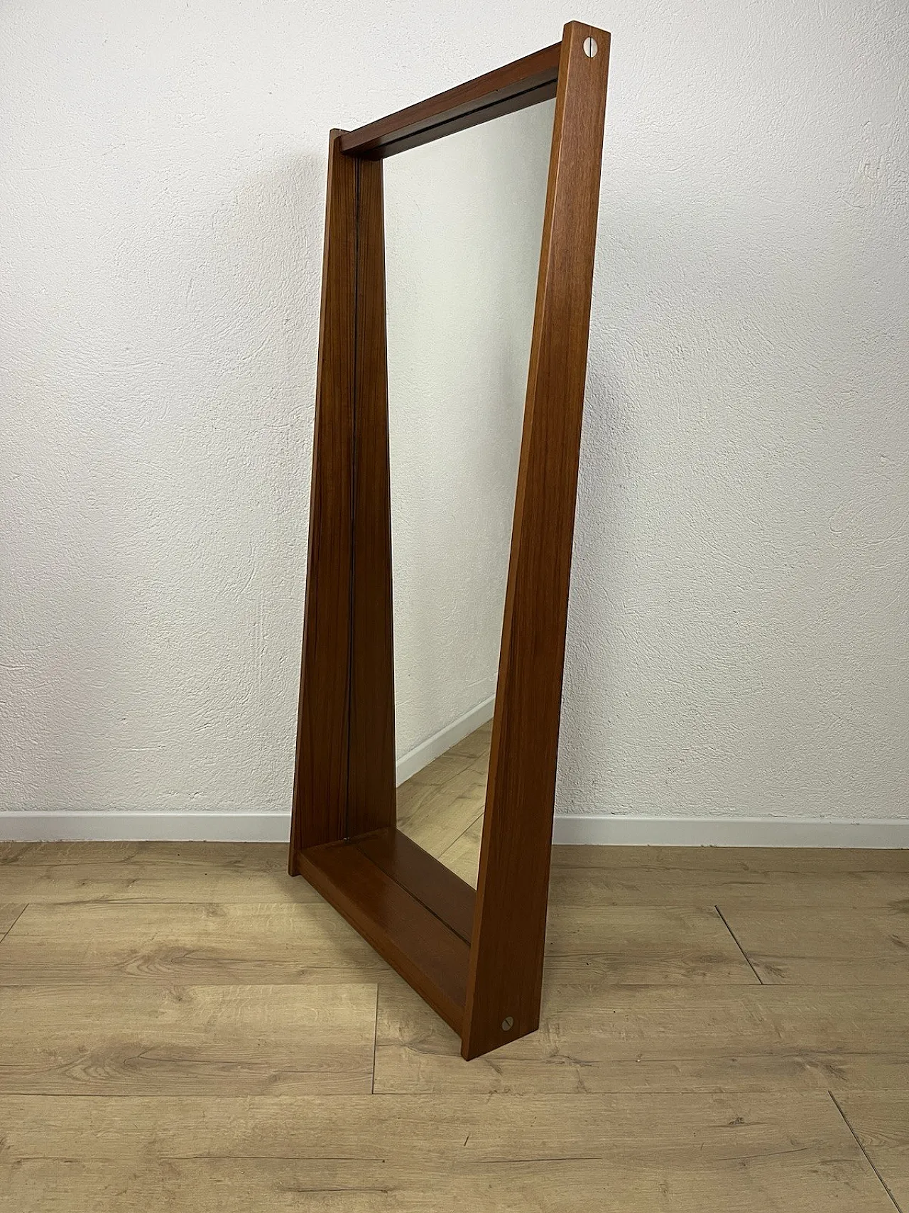 Specchio da terra in legno, anni '60 2