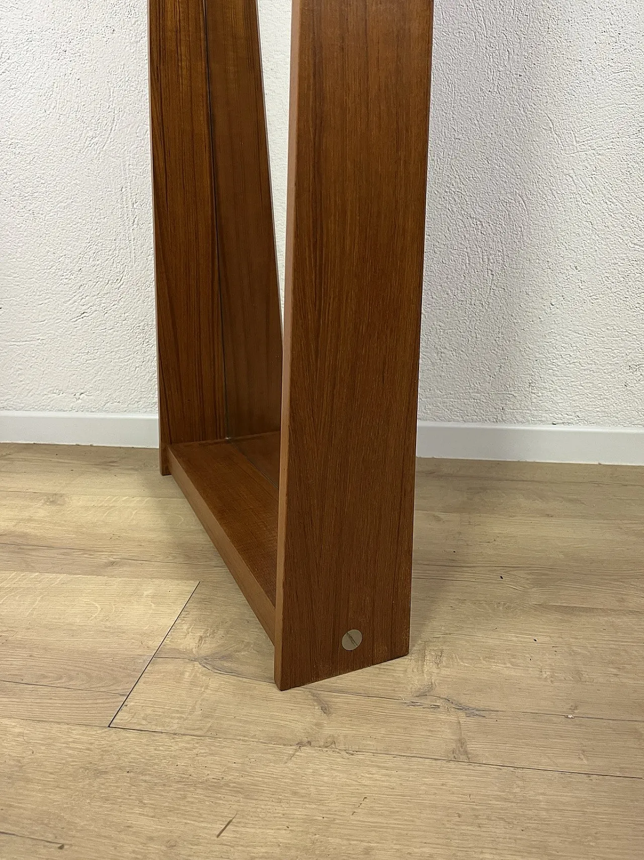 Specchio da terra in legno, anni '60 4