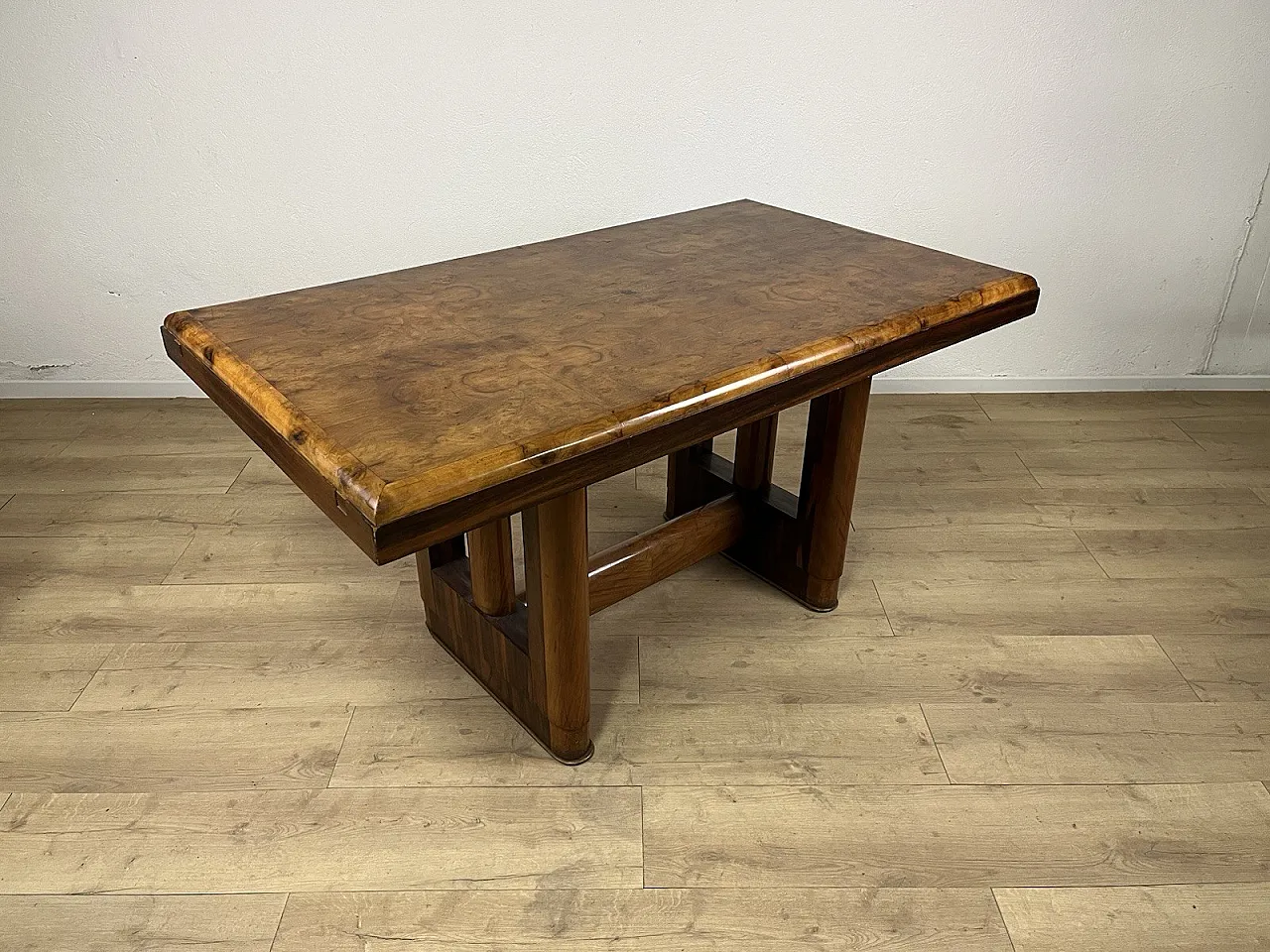 Tavolo in legno e radica Art Deco, anni '40 10