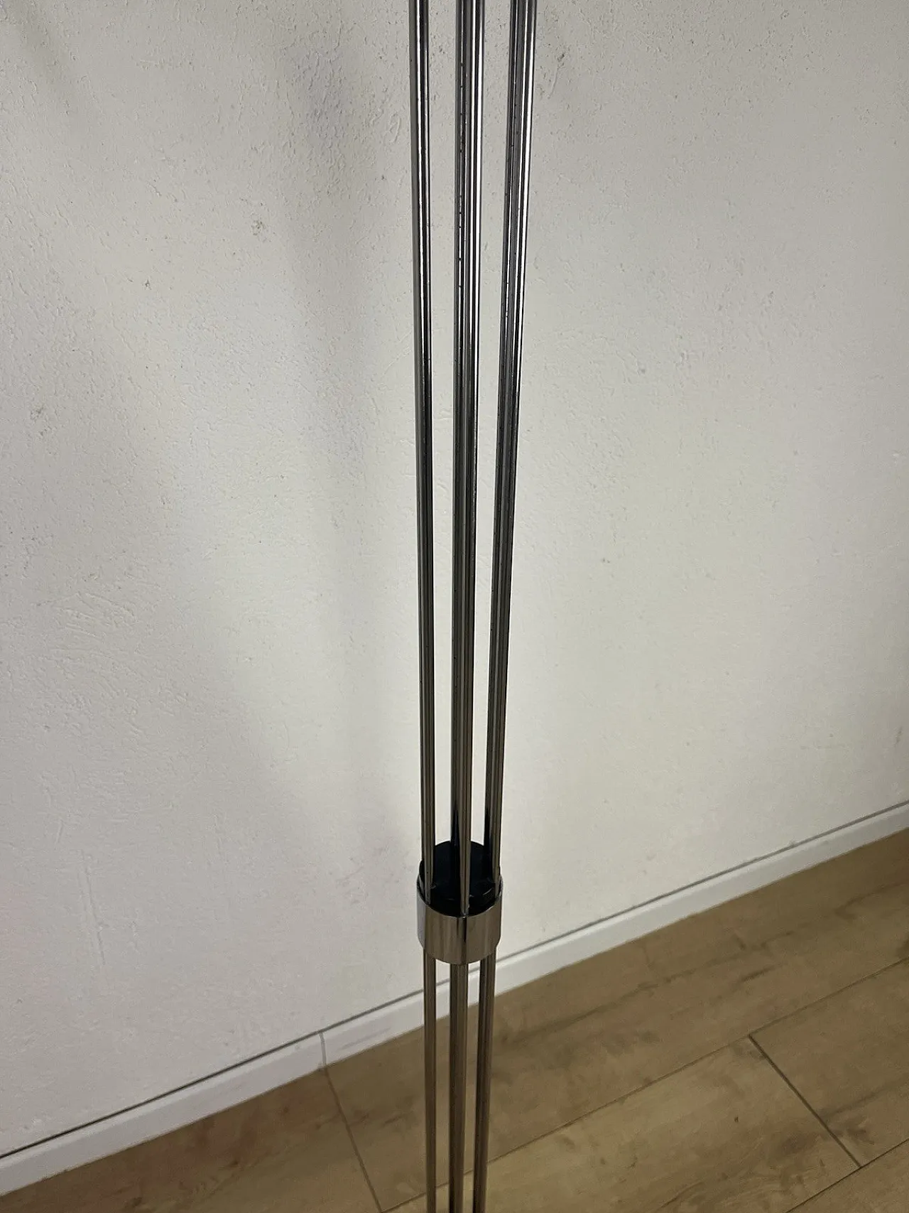 Appendiabiti scultura in acciaio di Isao Hosoe per Valenti, anni '70 10