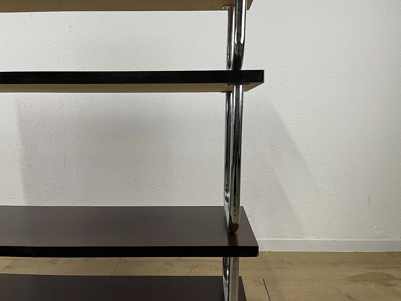 Libreria in acciaio e legno, anni '60 4