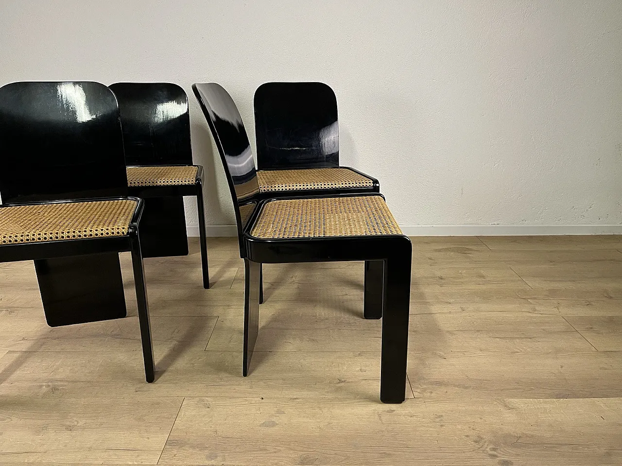 4 Sedie in legno e paglia di Pierluigi Molinari Pozzi, anni '70 13