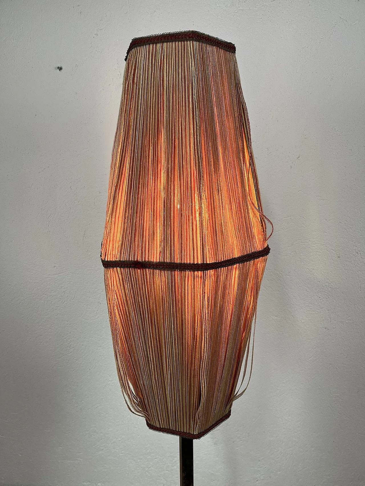 Lampada da terra in ferro e tessuto, anni '40 3