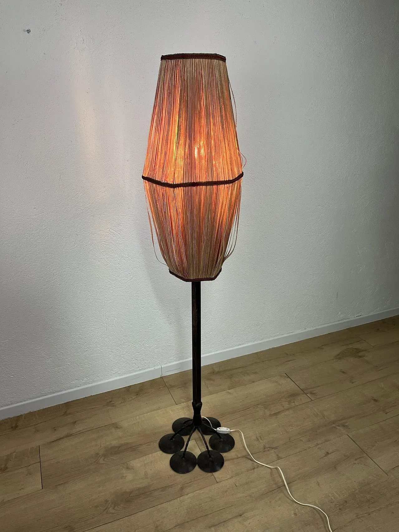 Lampada da terra in ferro e tessuto, anni '40 8