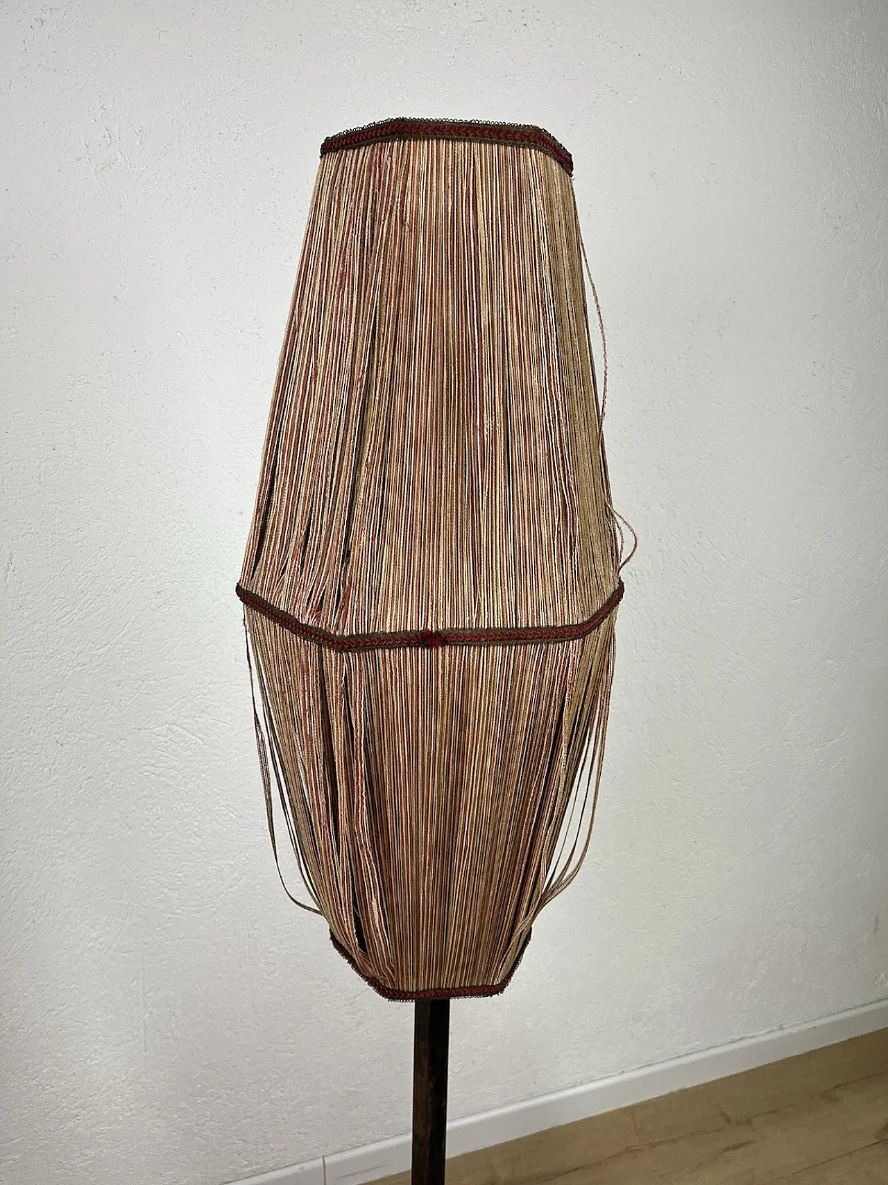 Lampada da terra in ferro e tessuto, anni '40 14