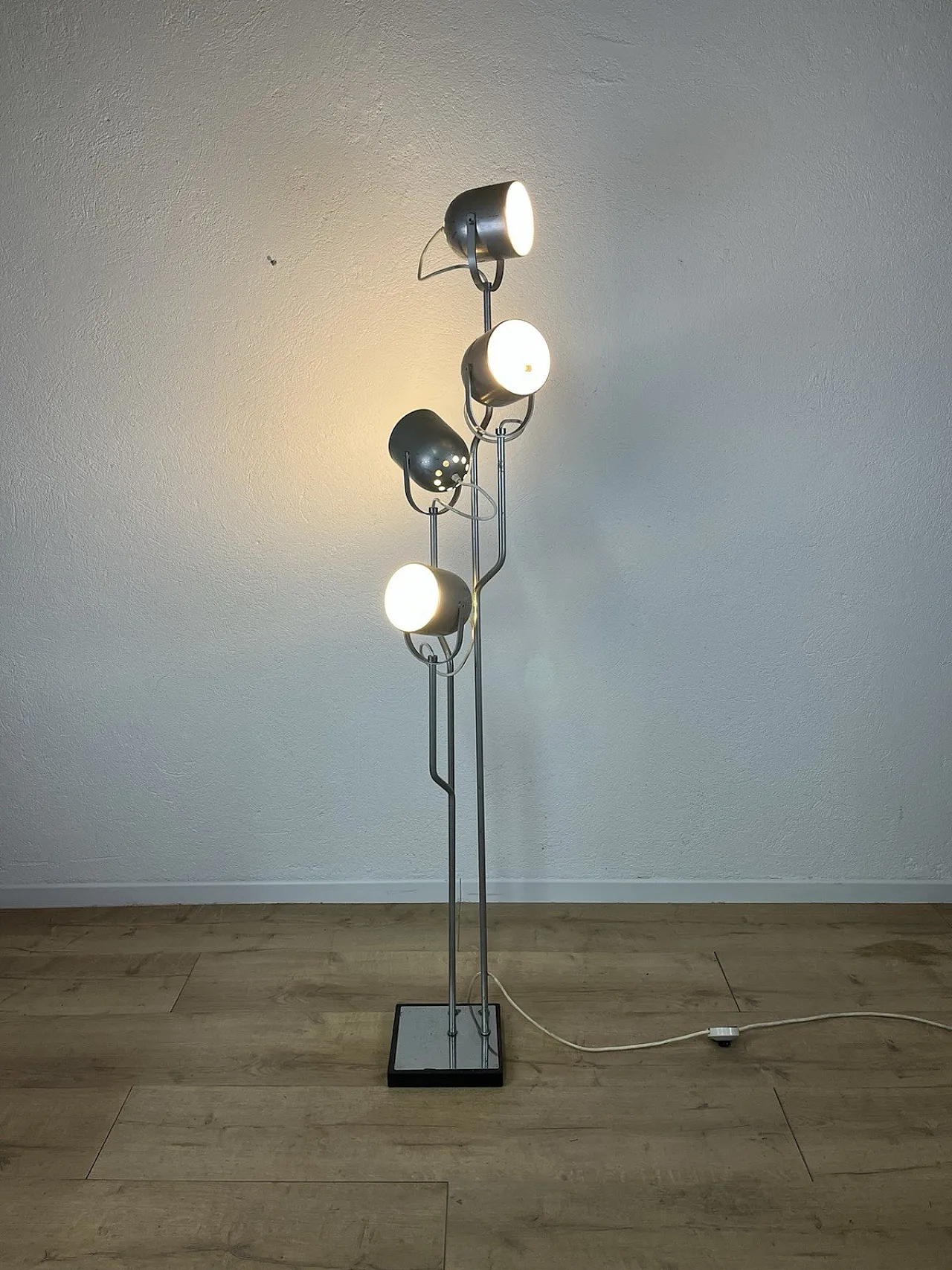 Lampada da terra di Reggiani, anni '60 1