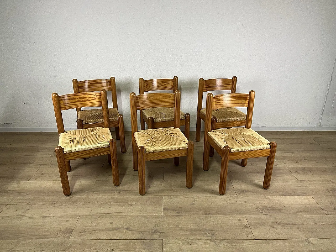 6 Sedie in faggio e paglia intrecciata di Charlotte Perriand, anni '60 1