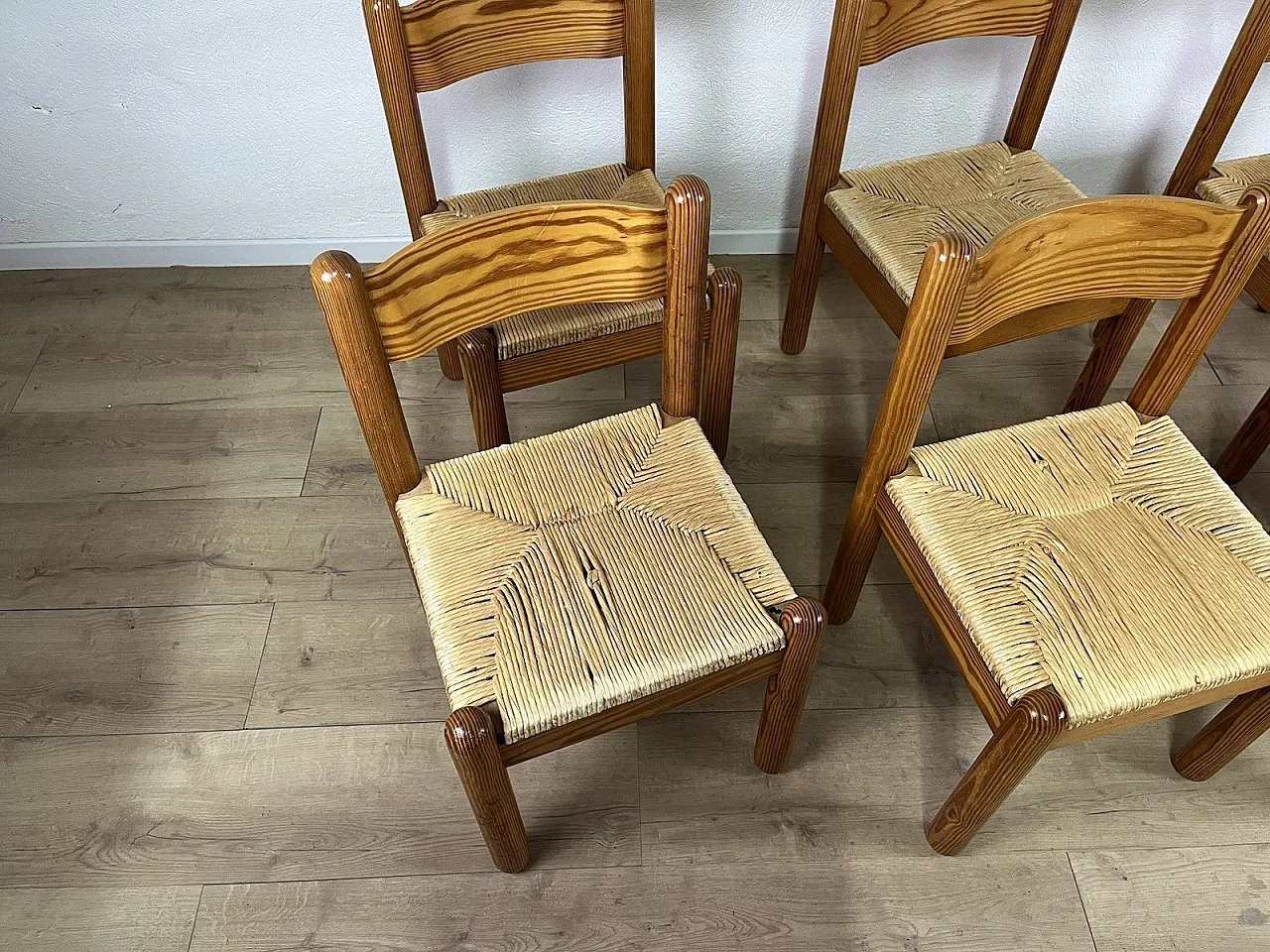 6 Sedie in faggio e paglia intrecciata di Charlotte Perriand, anni '60 5