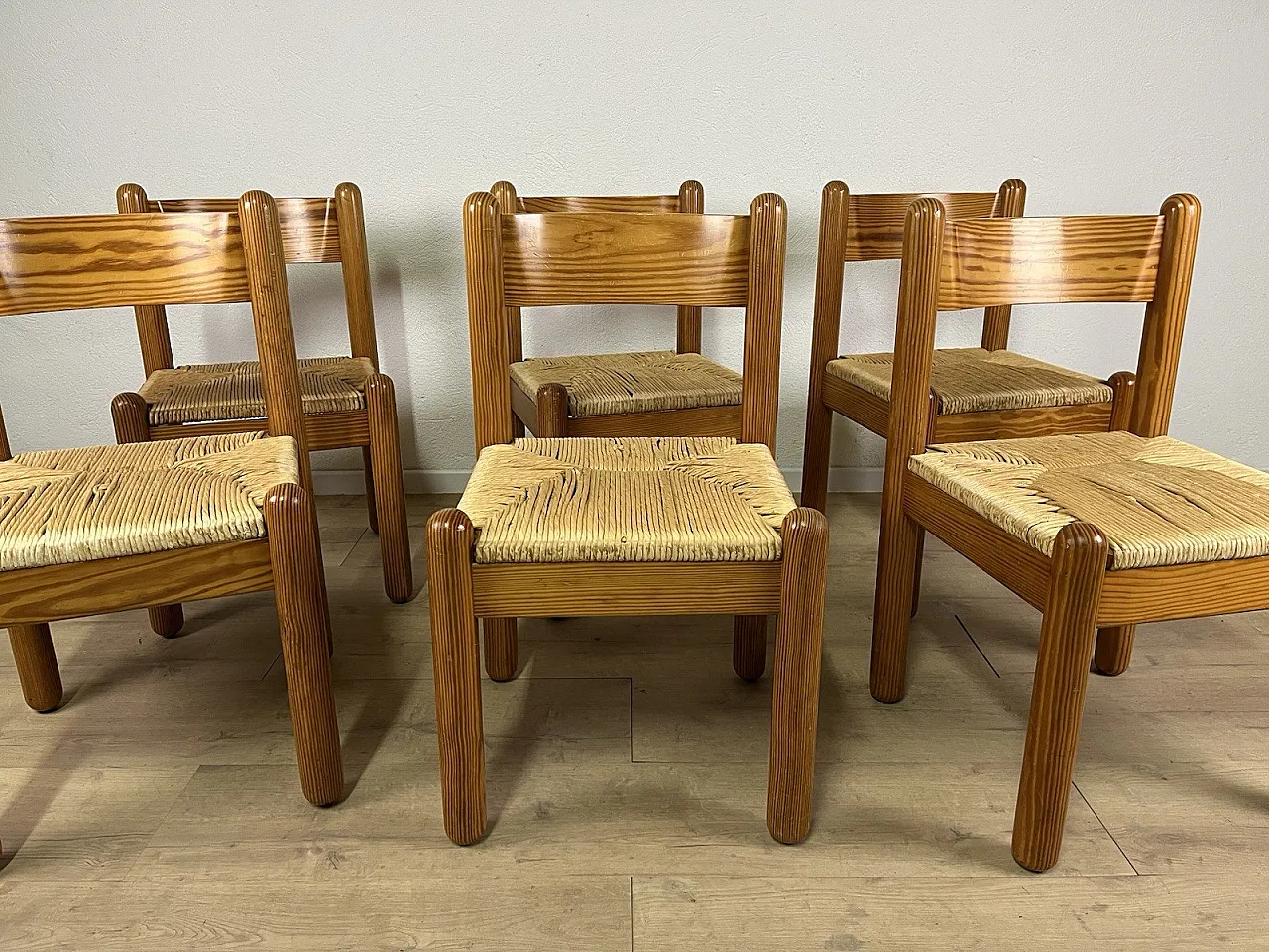 6 Sedie in faggio e paglia intrecciata di Charlotte Perriand, anni '60 9