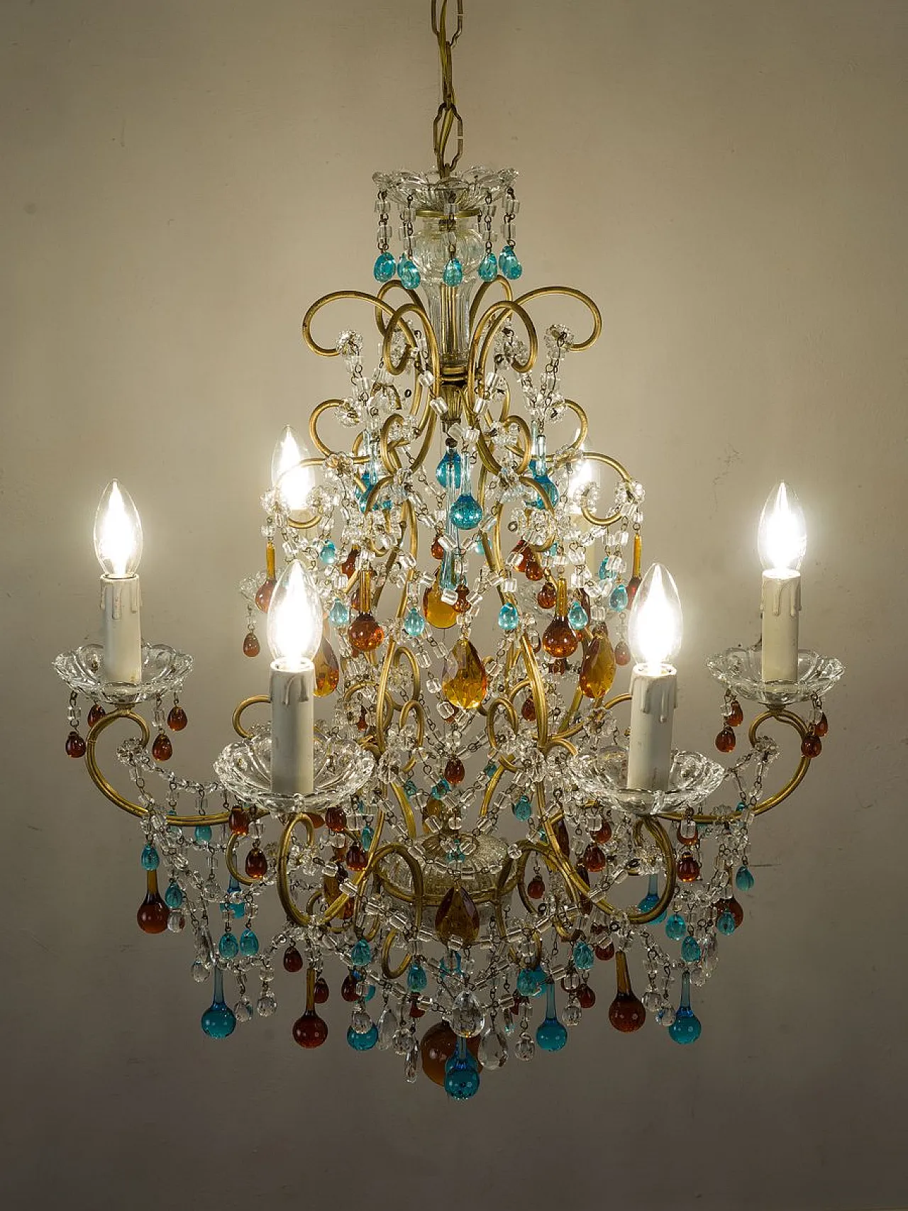 Lampadario in ferro dorato. cristallo e vetro di Murano, anni '50 3