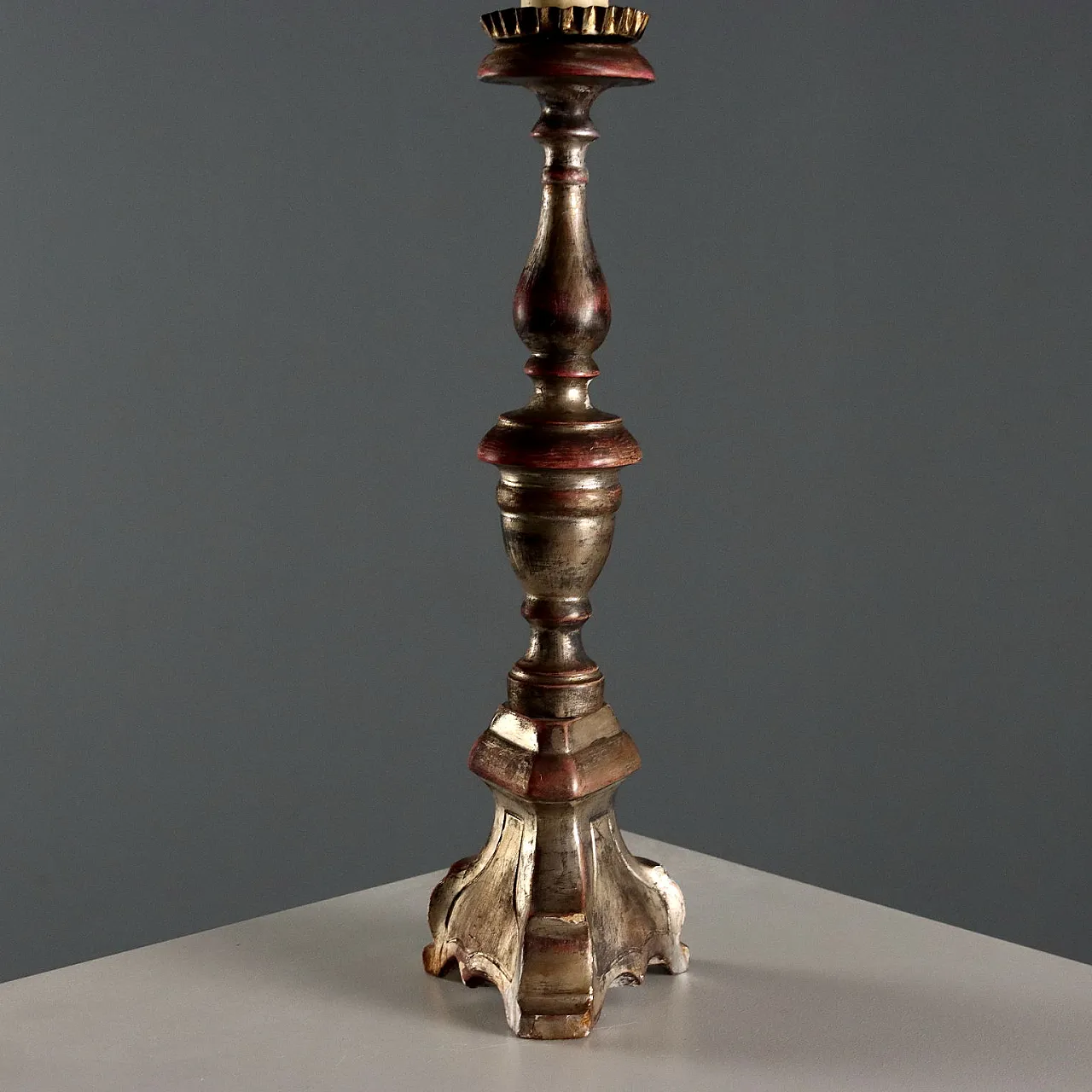 Torchere in turned and carved wood and sheet metal, 20th century 5